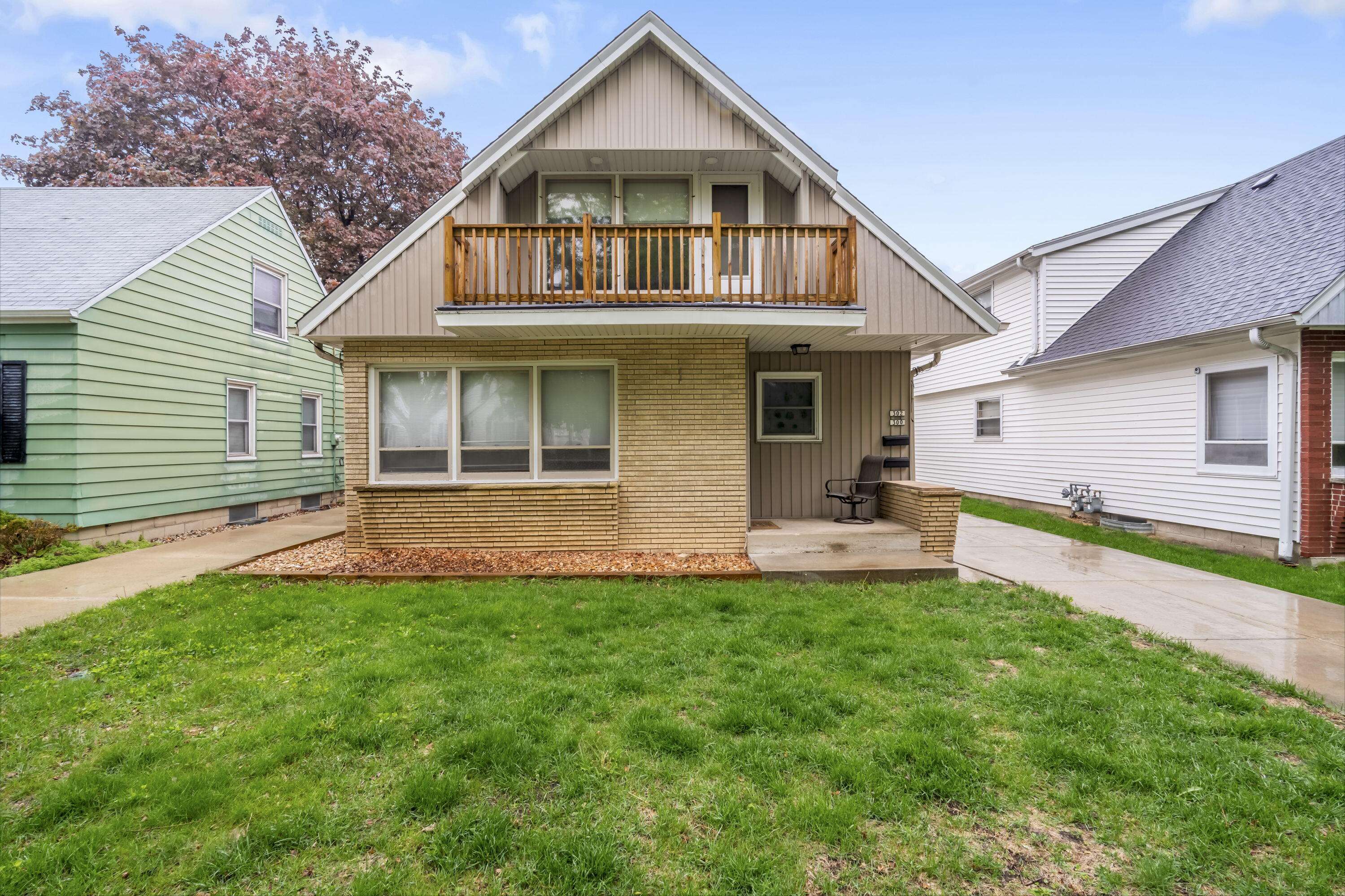 Milwaukee, WI 53214,300 S 79th St Unit 302
