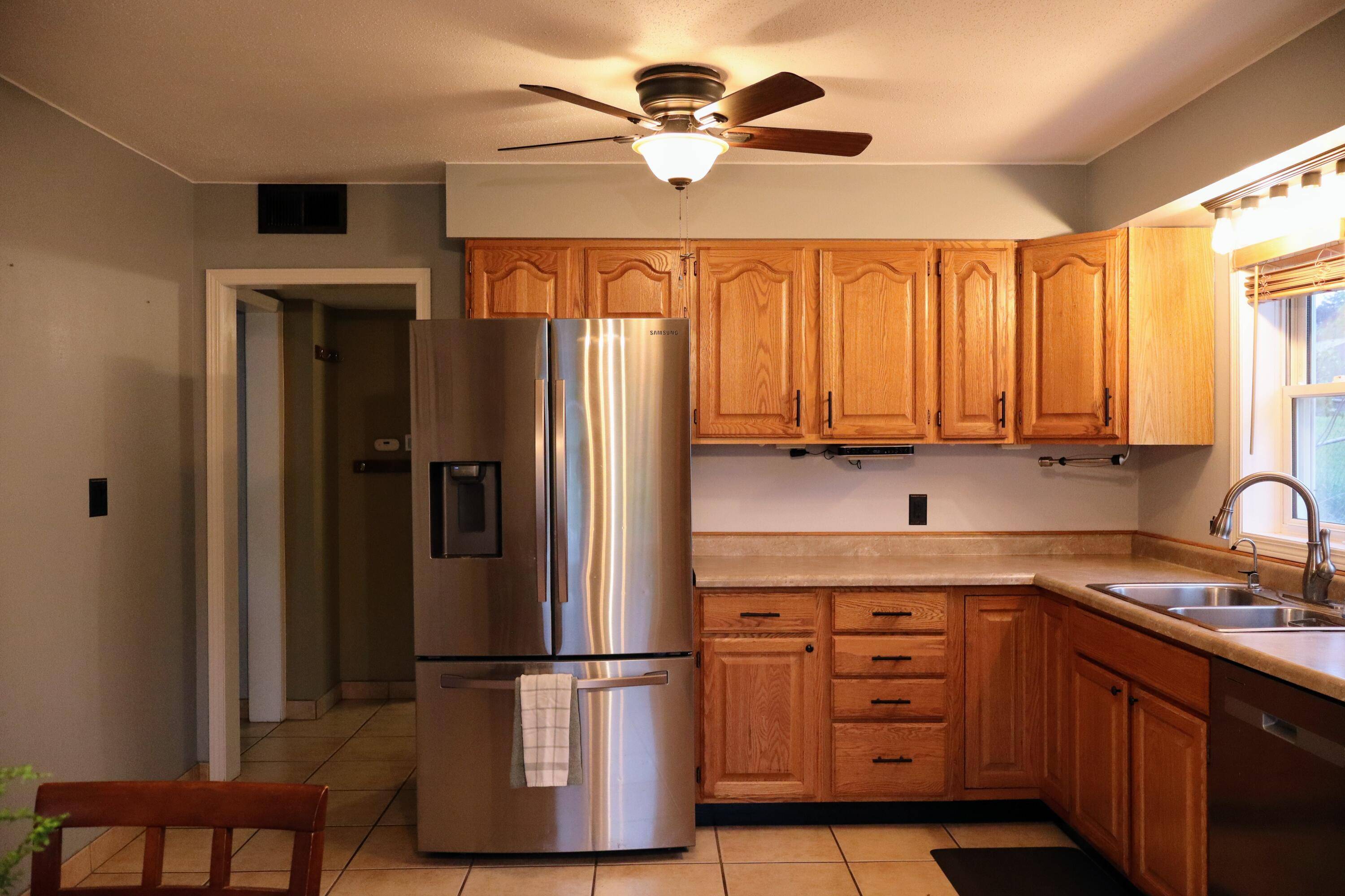 La Crescent, MN 55947,811 Spruce Dr