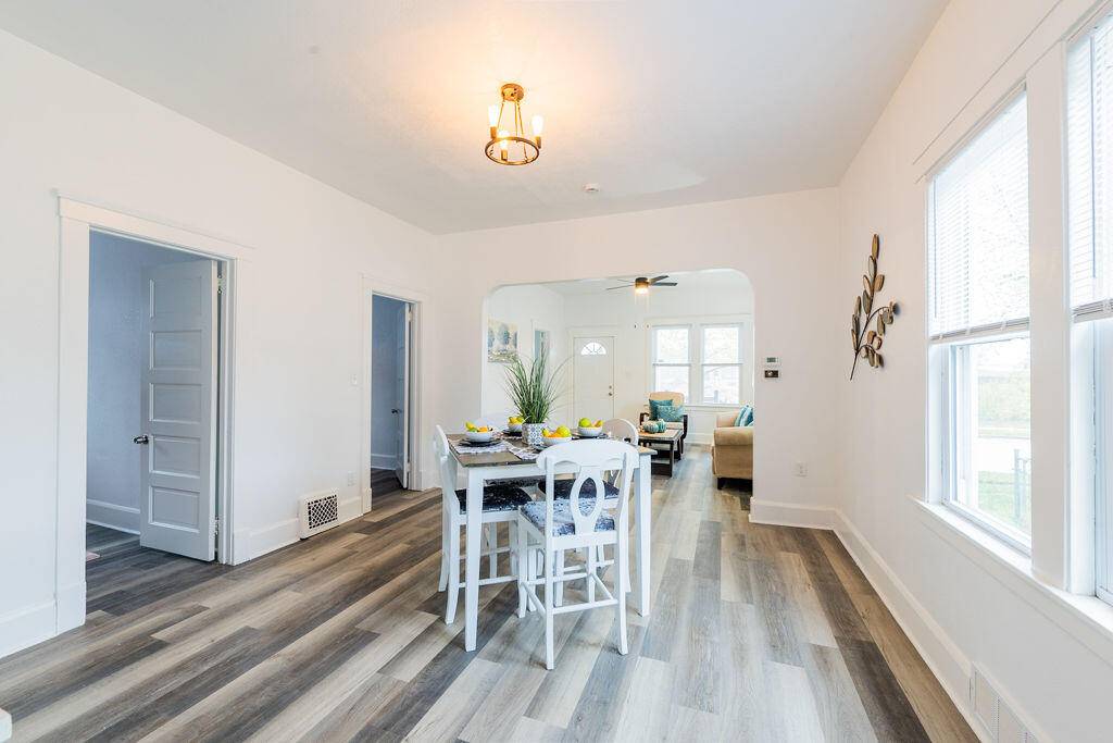 Racine, WI 53404,1516 Blake Ave