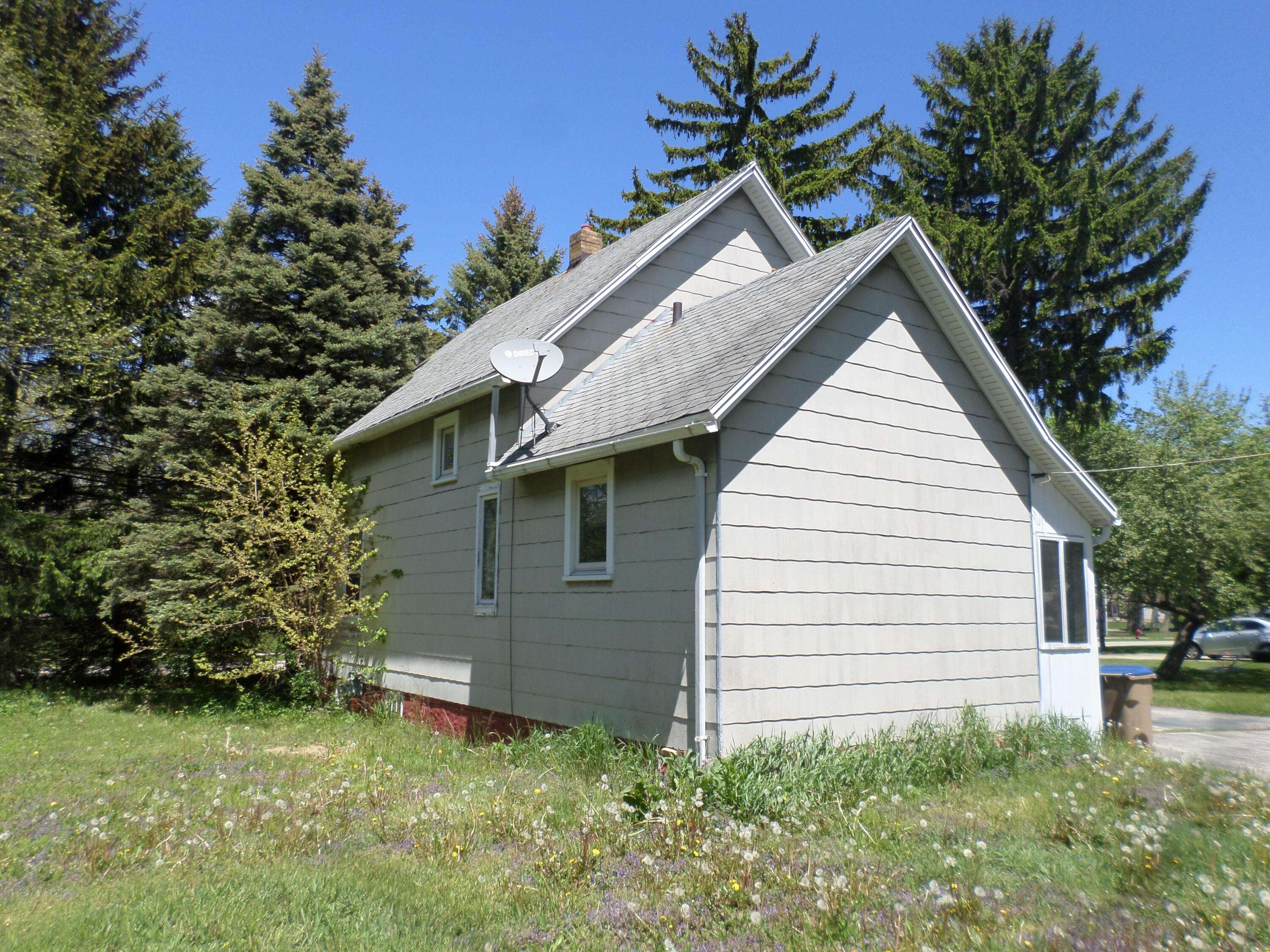 Pleasant Prairie, WI 53158,1909 91st St