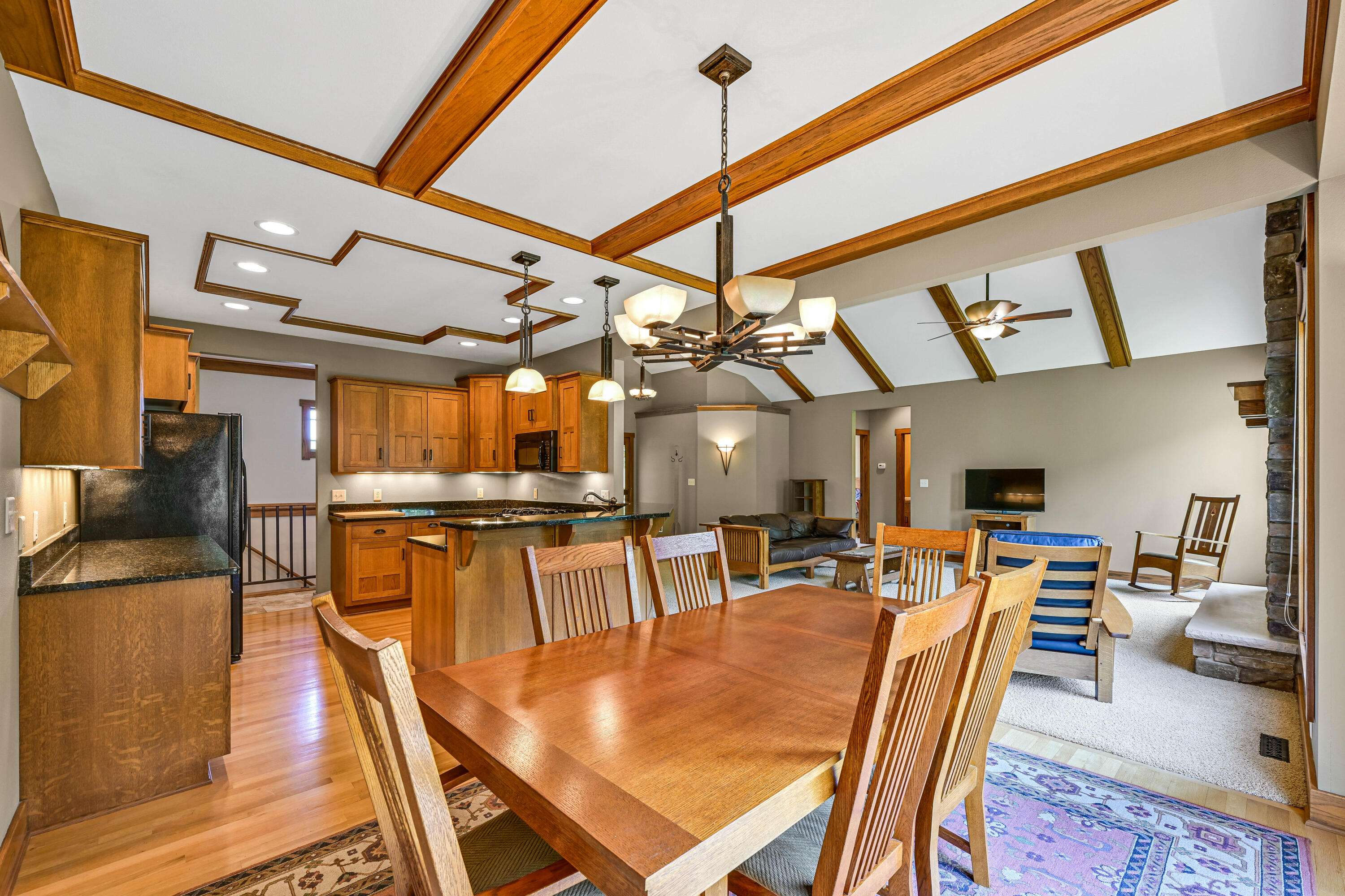 Dousman, WI 53118,130 Arnold Ct