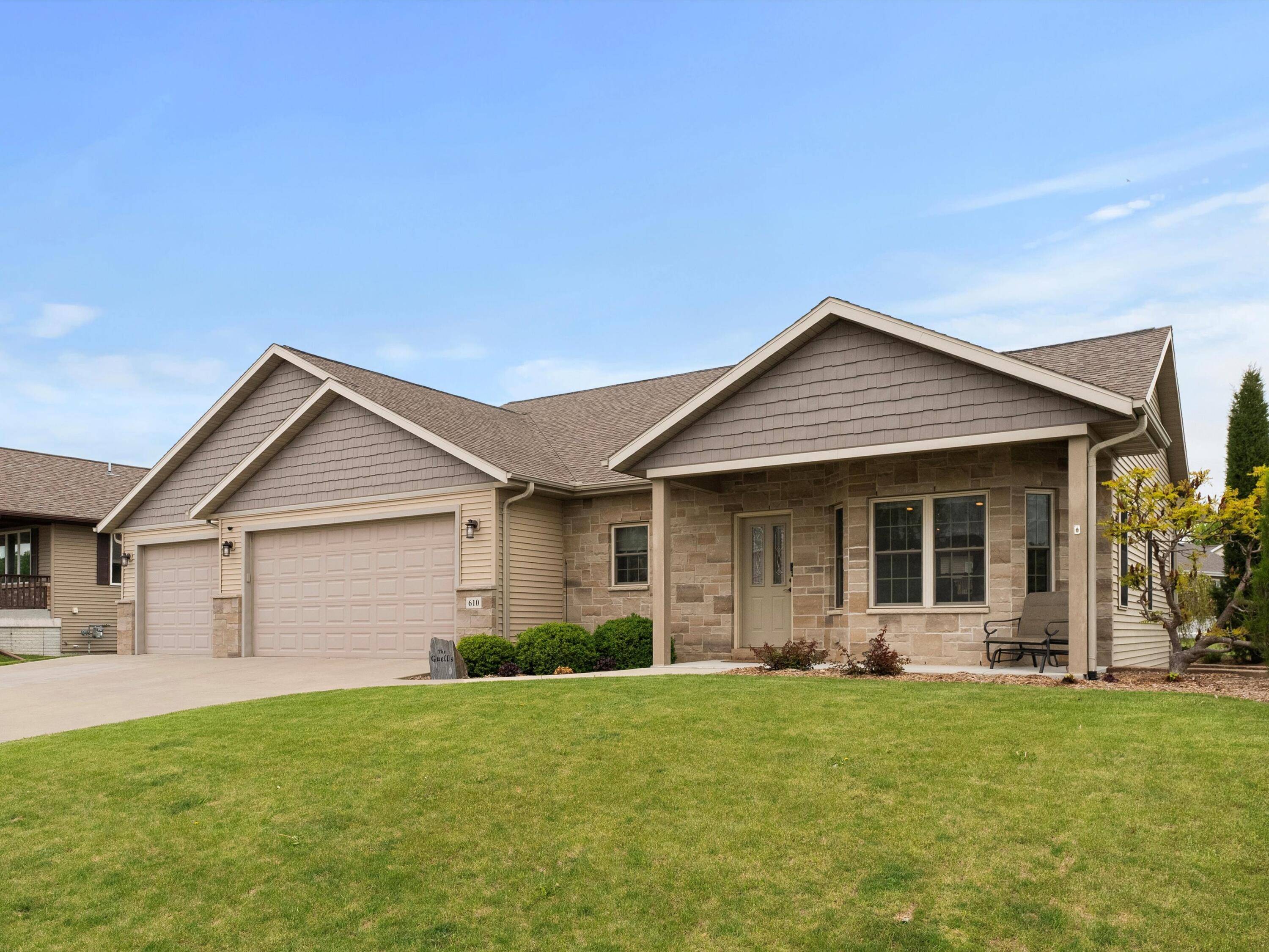 Kewaskum, WI 53040,610 Ne Shna Bek Trl