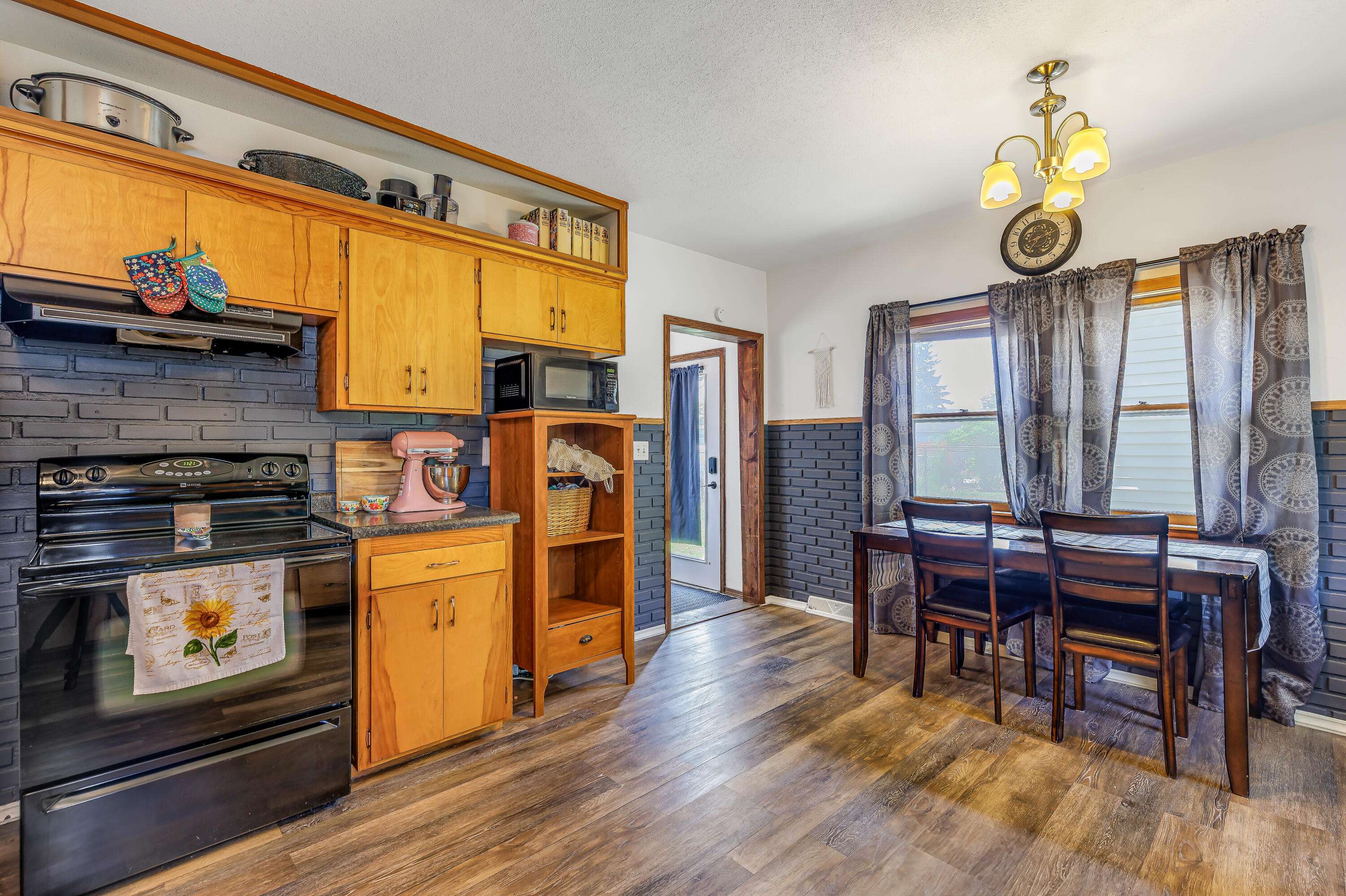 La Crosse, WI 54601,2830 South Ave