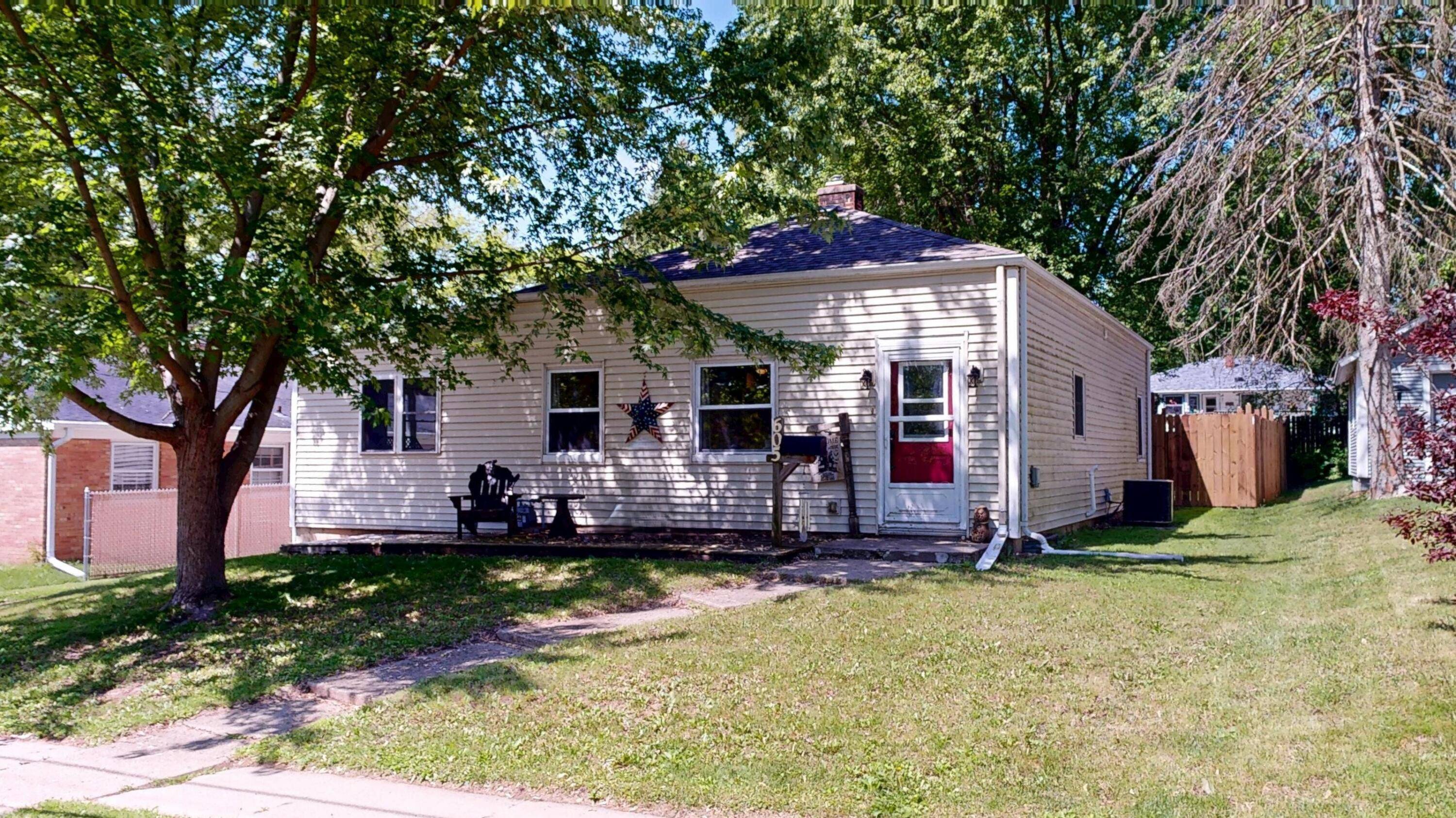 Fort Atkinson, WI 53538,605 Monroe St