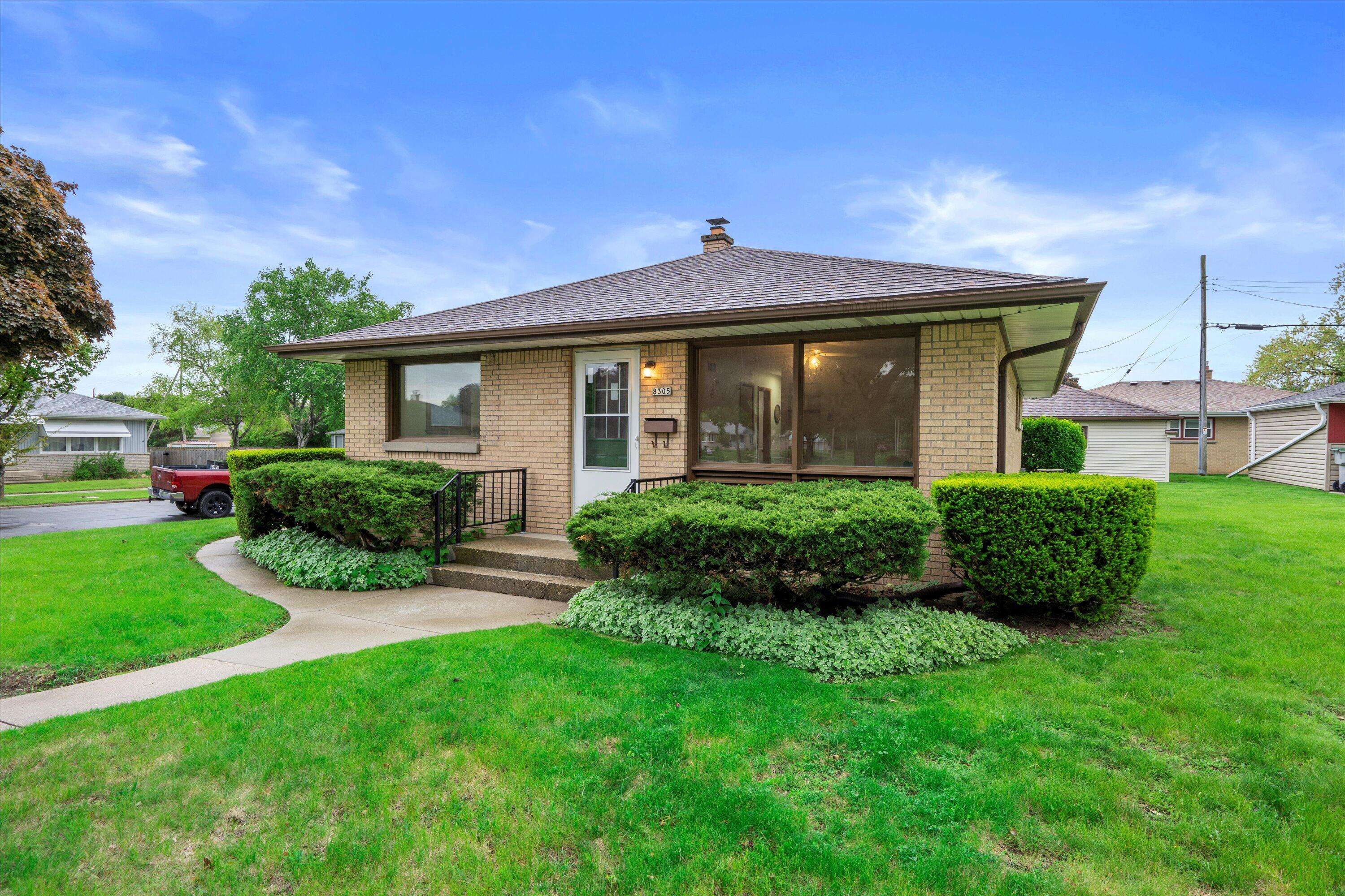 Milwaukee, WI 53219,8305 W Ohio Ave