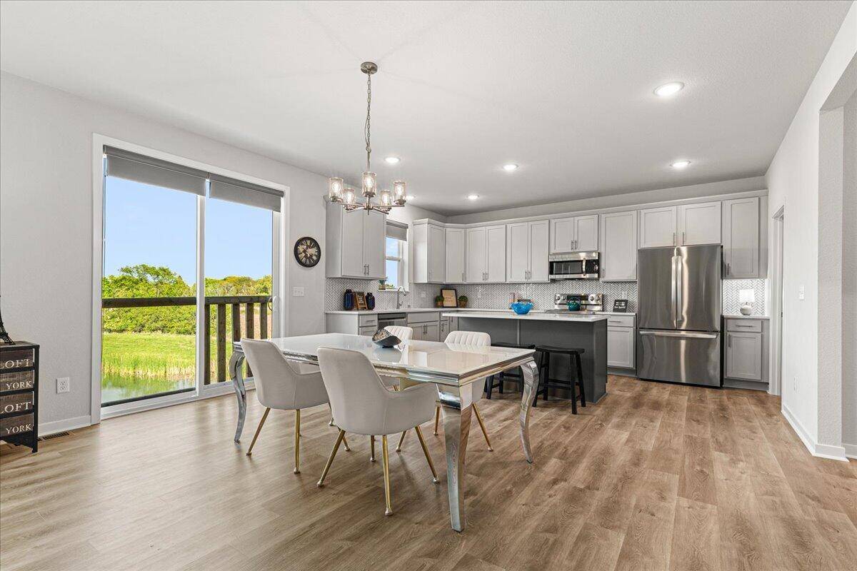 Menomonee Falls, WI 53051,N57W18614 Dandelion Ct