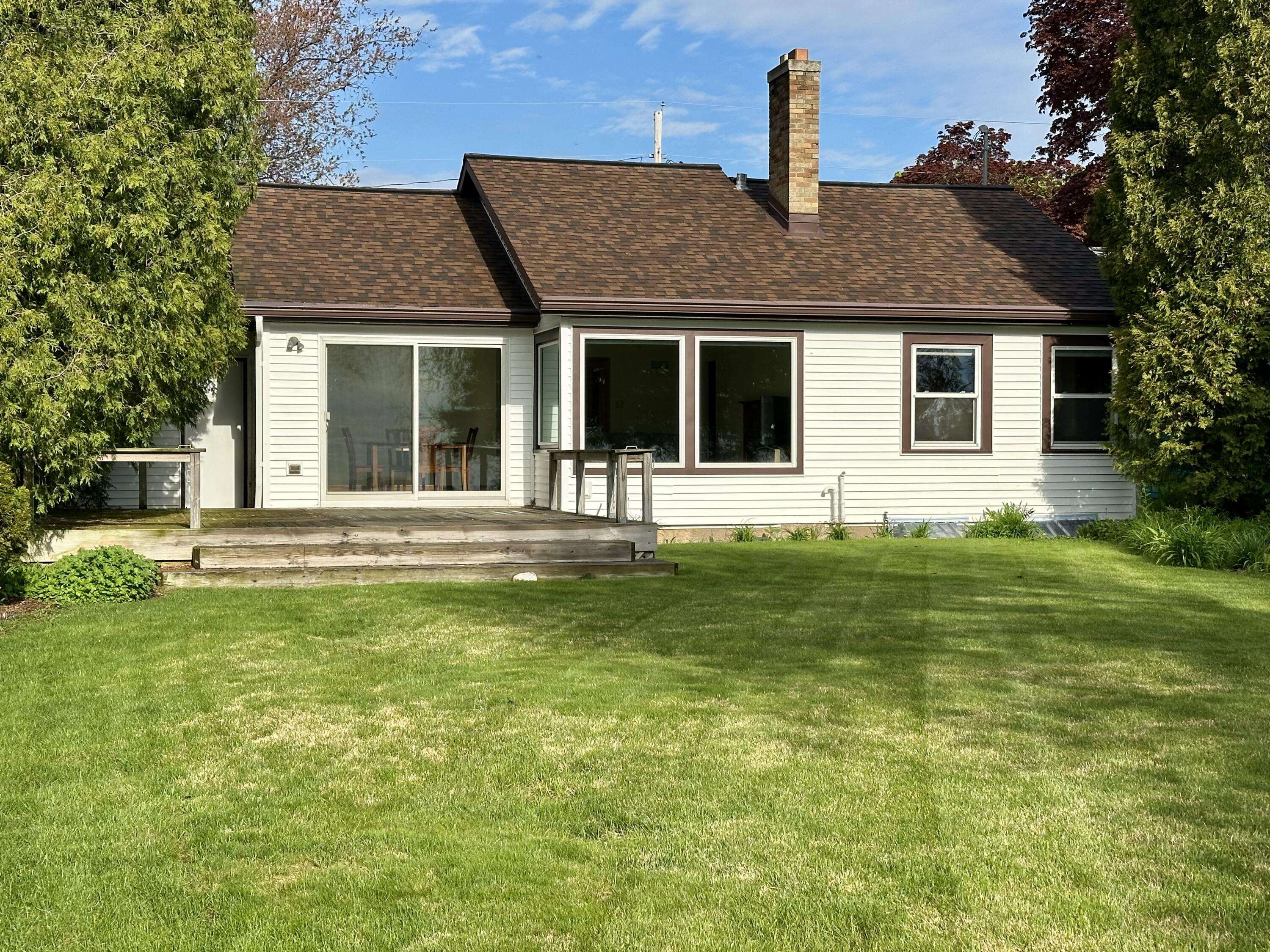 Sheboygan, WI 53081,2509 Lakeshore Dr