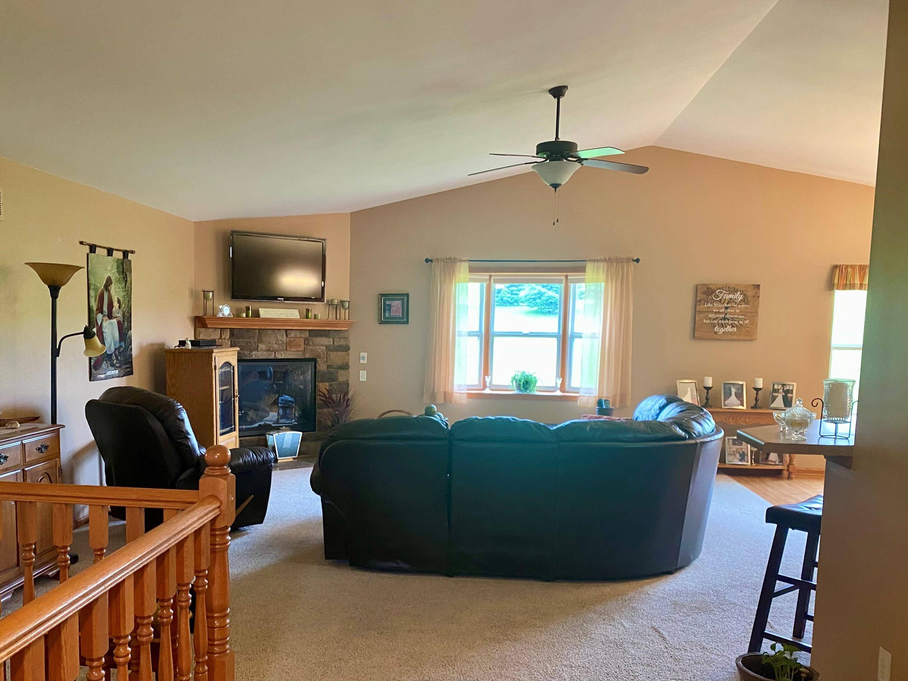 Ixonia, WI 53036,N8213 Woody Ln