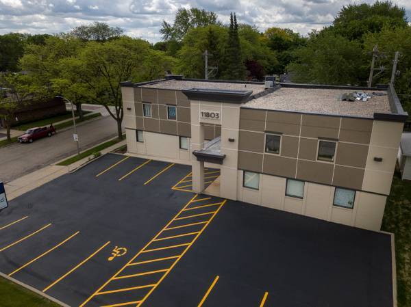 Wauwatosa, WI 53226,11803 W North Ave