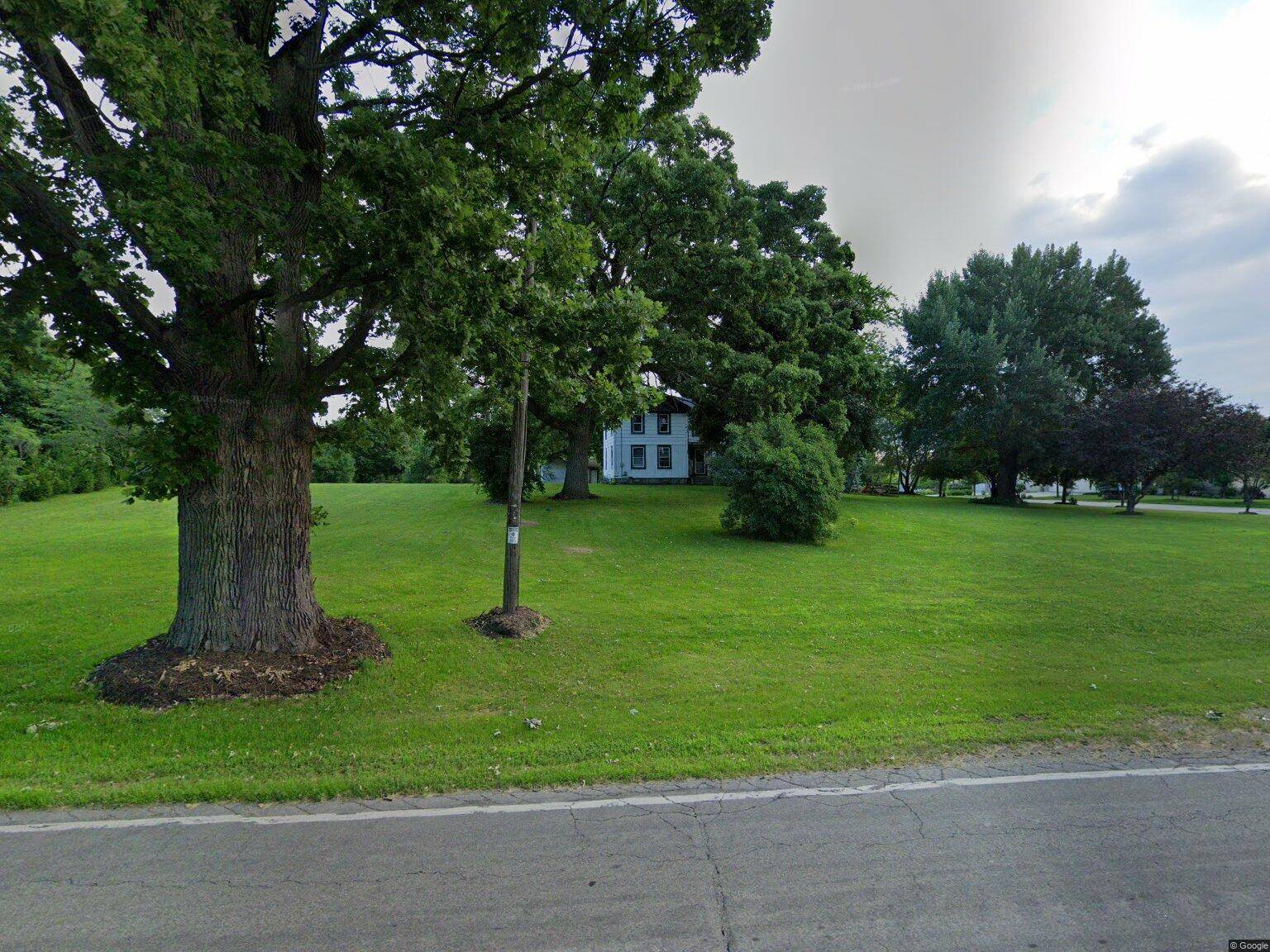 Pleasant Prairie, WI 53158,4214 93rd St