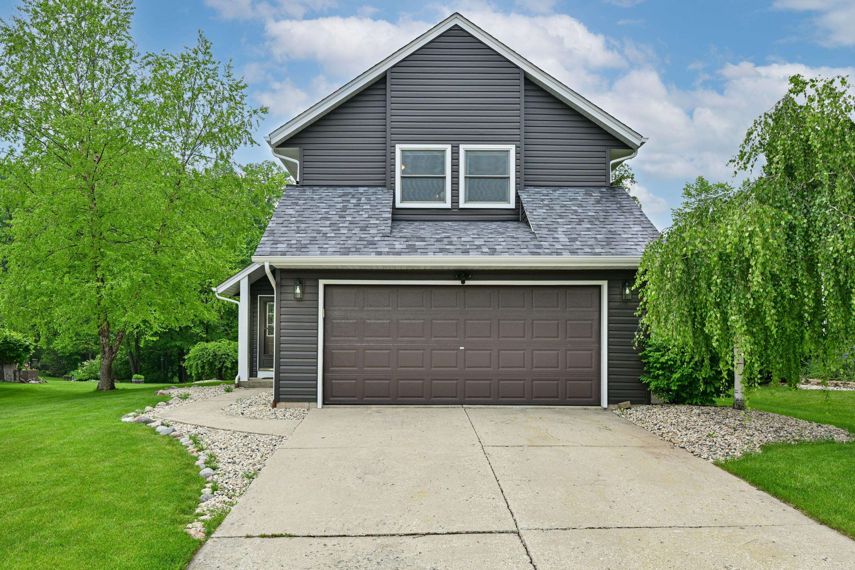 Oak Creek, WI 53154,8505 S Parknoll Dr