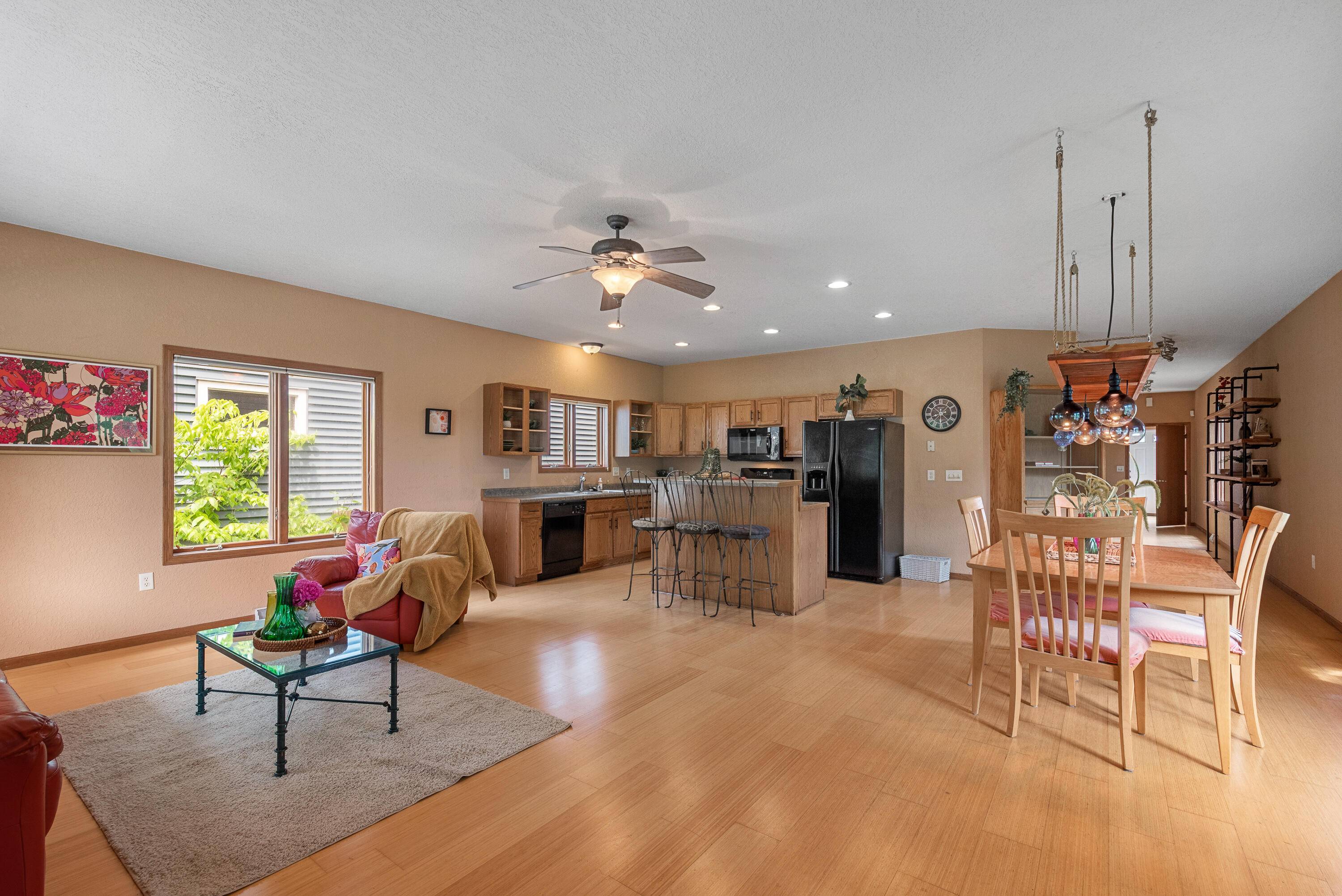 Milwaukee, WI 53212,2138 N Buffum St