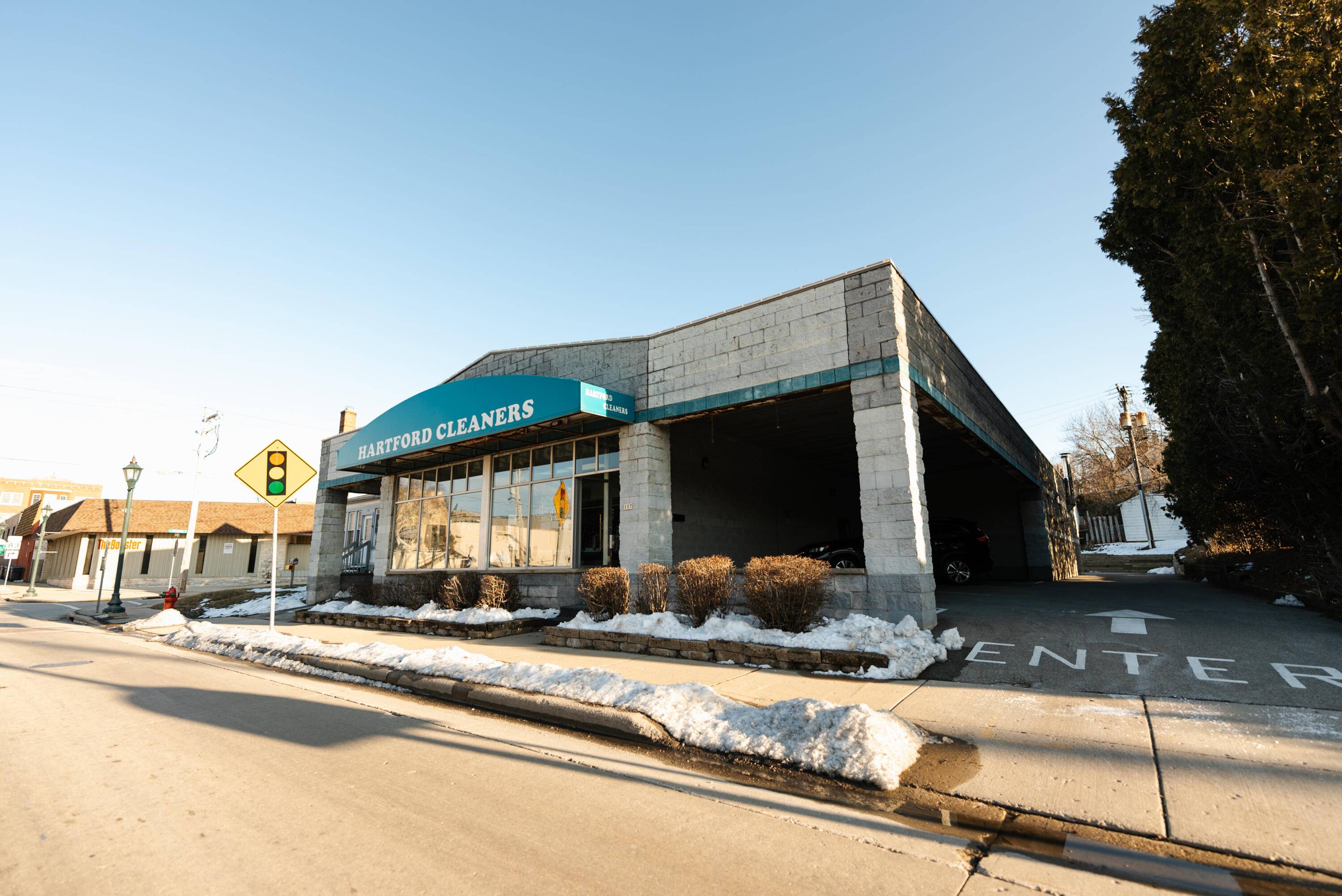 Hartford, WI 53027,107 W Sumner St