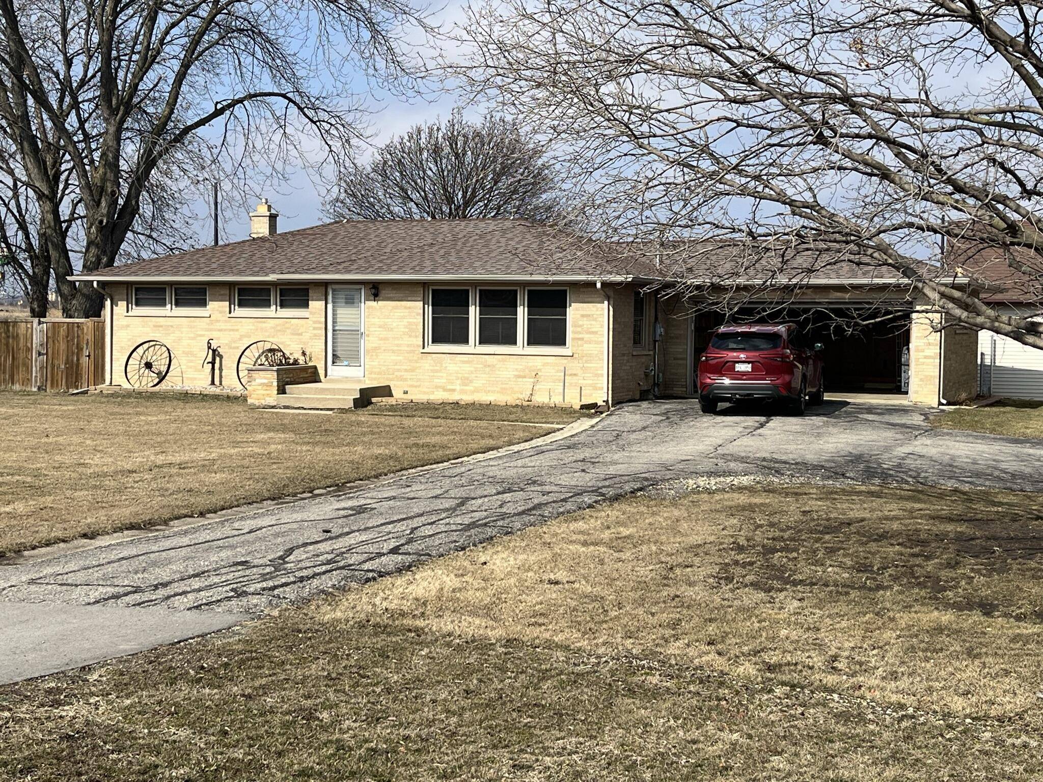 Somers, WI 53144,11312 Burlington Rd