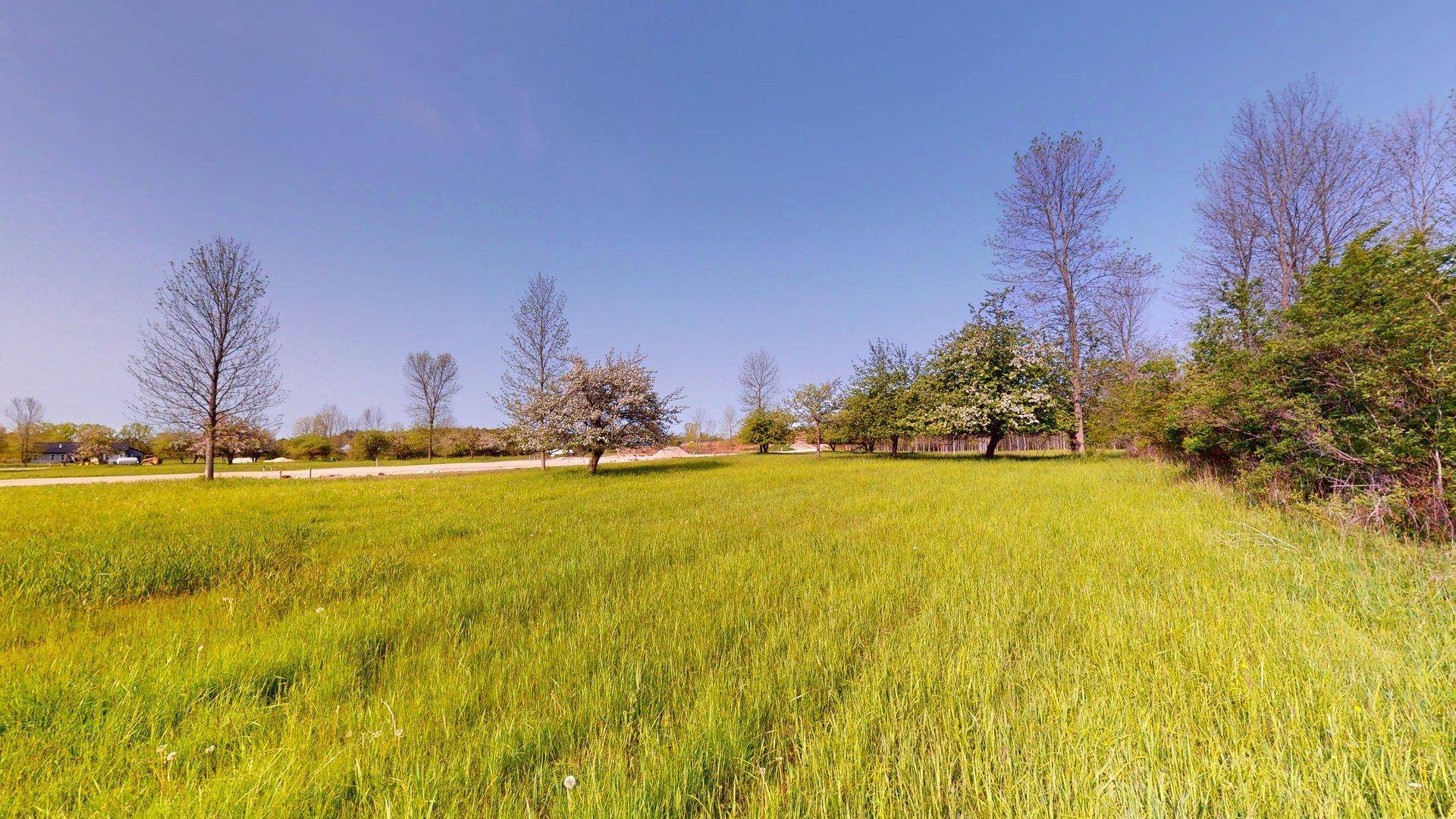 Two Rivers, WI 54241,Lt3 Orchard Ln Unit Blk5
