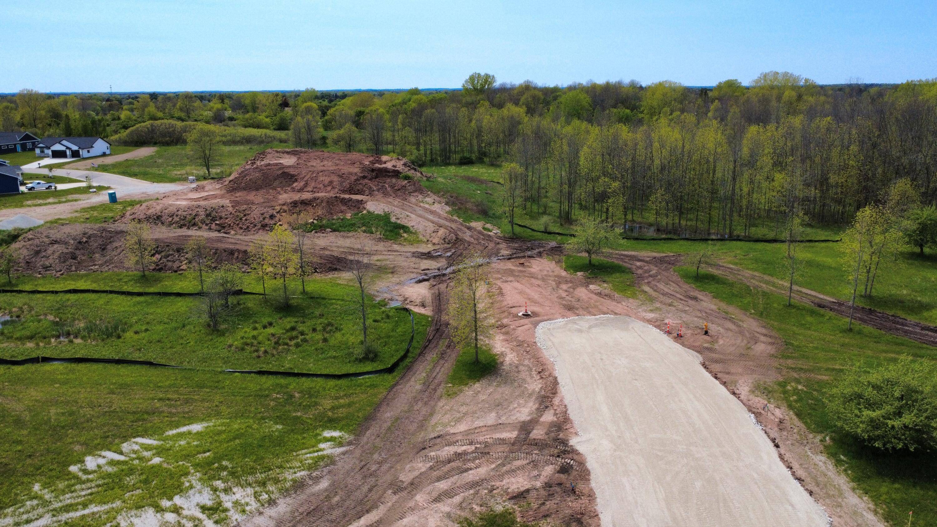 Two Rivers, WI 54241,Lt20 Sandy Ridge Dr Unit Blk 2