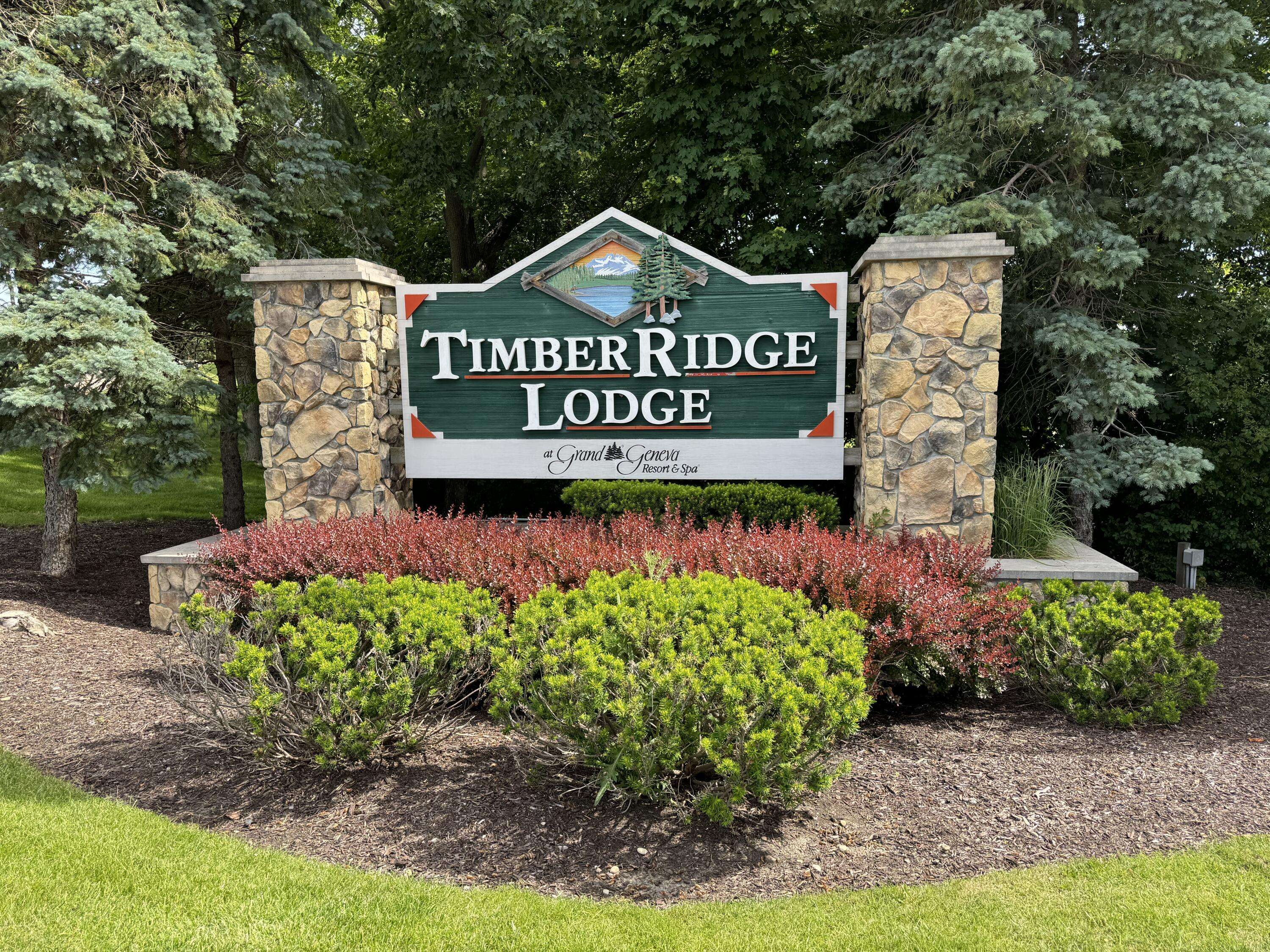 Lyons, WI 53147,7020 Grand Geneva Way Unit 166