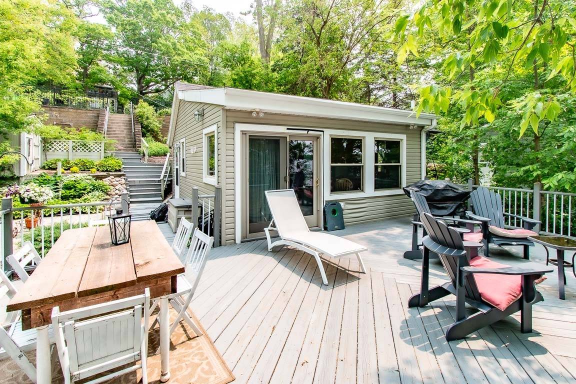 Hubbard, WI 53034,N4945 Lake Dr