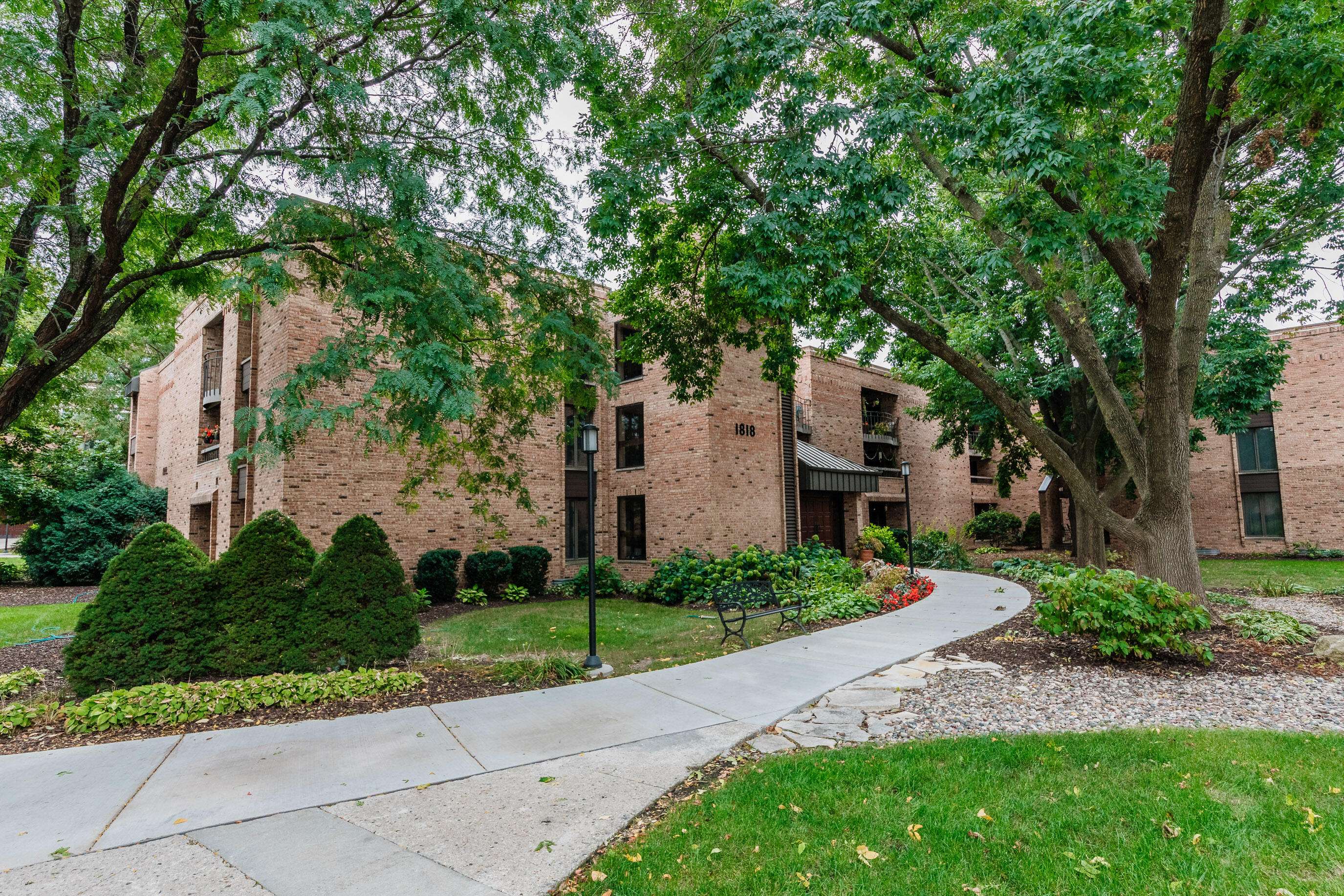 Shorewood, WI 53211,1818 E Shorewood Blvd Unit 101