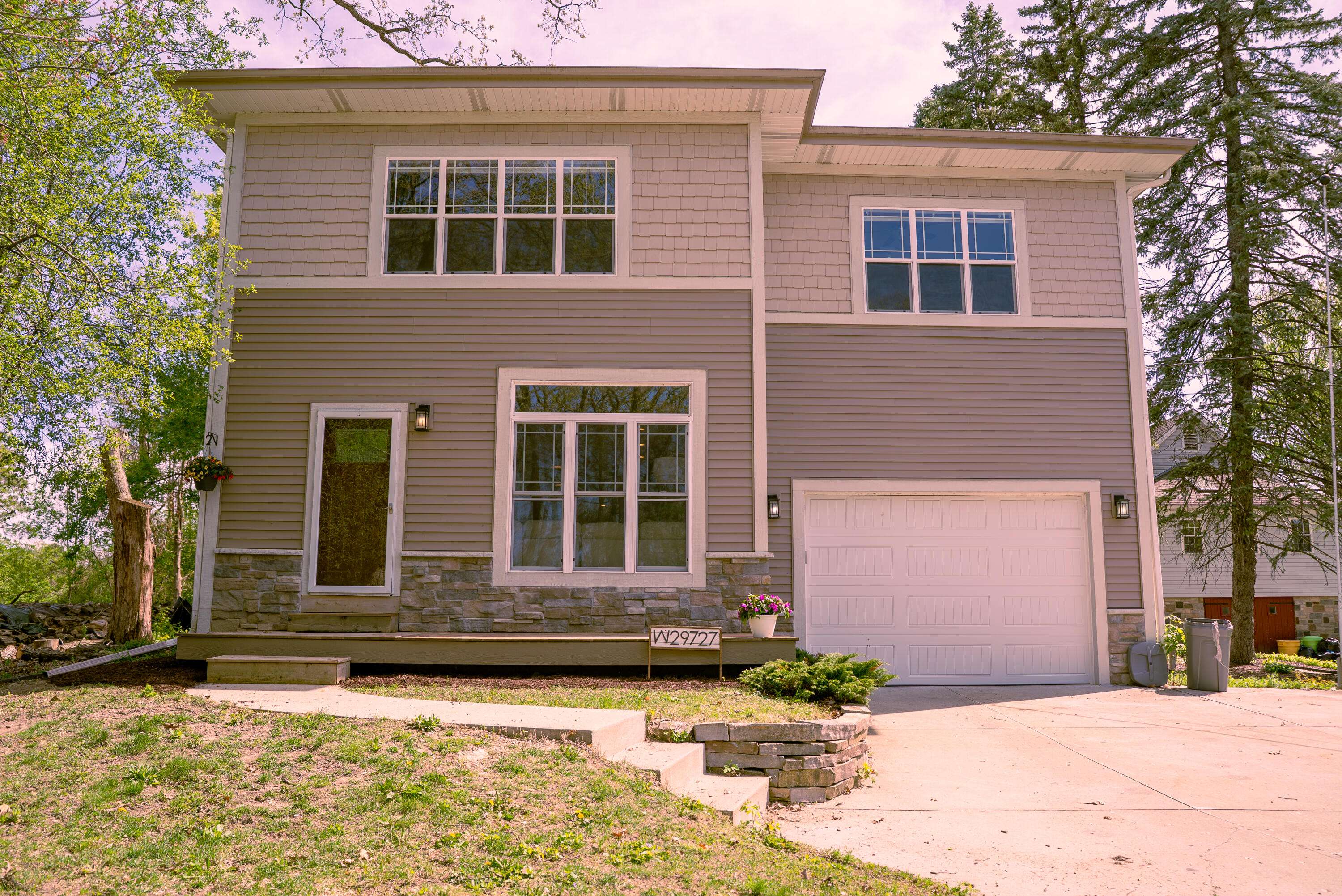 Delafield, WI 53072,N21W29727 Glen Cove Rd