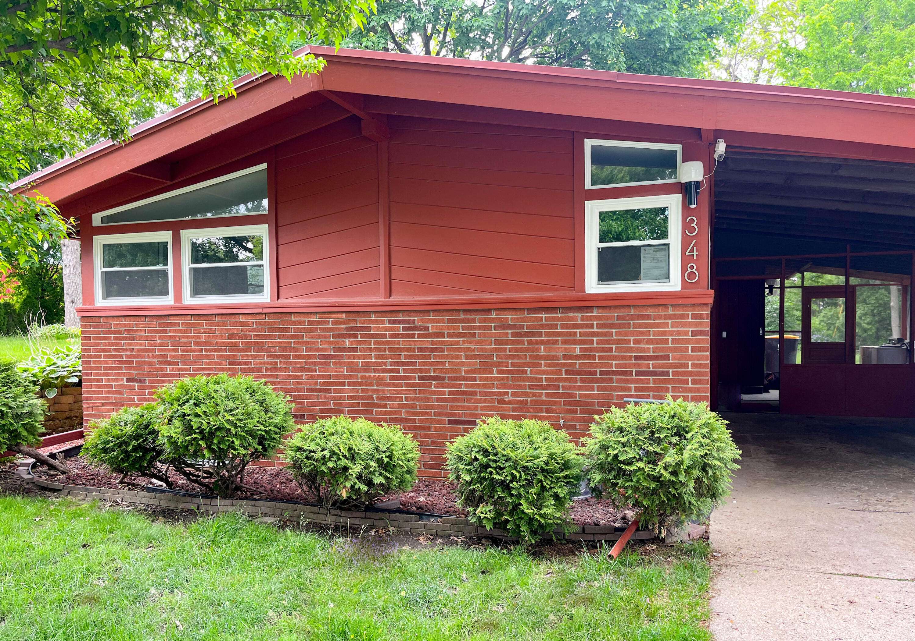 Wauwatosa, WI 53226,348 N 114th St