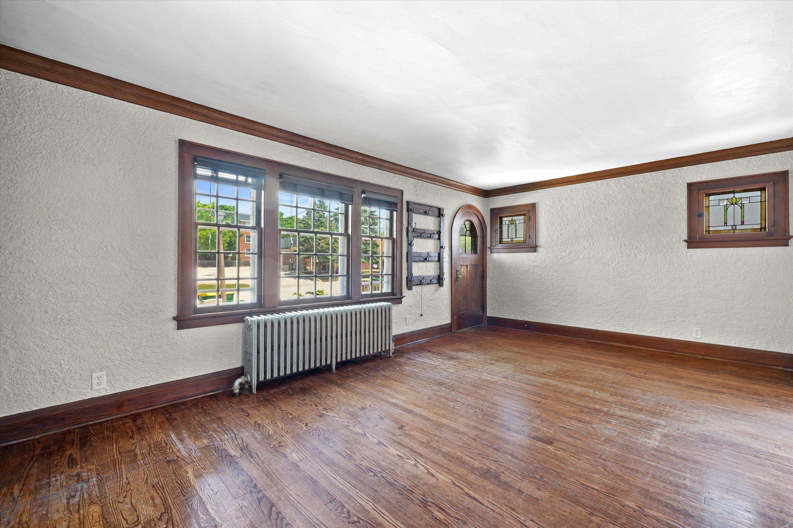 Shorewood, WI 53211,1713 E Marion St Unit 1715
