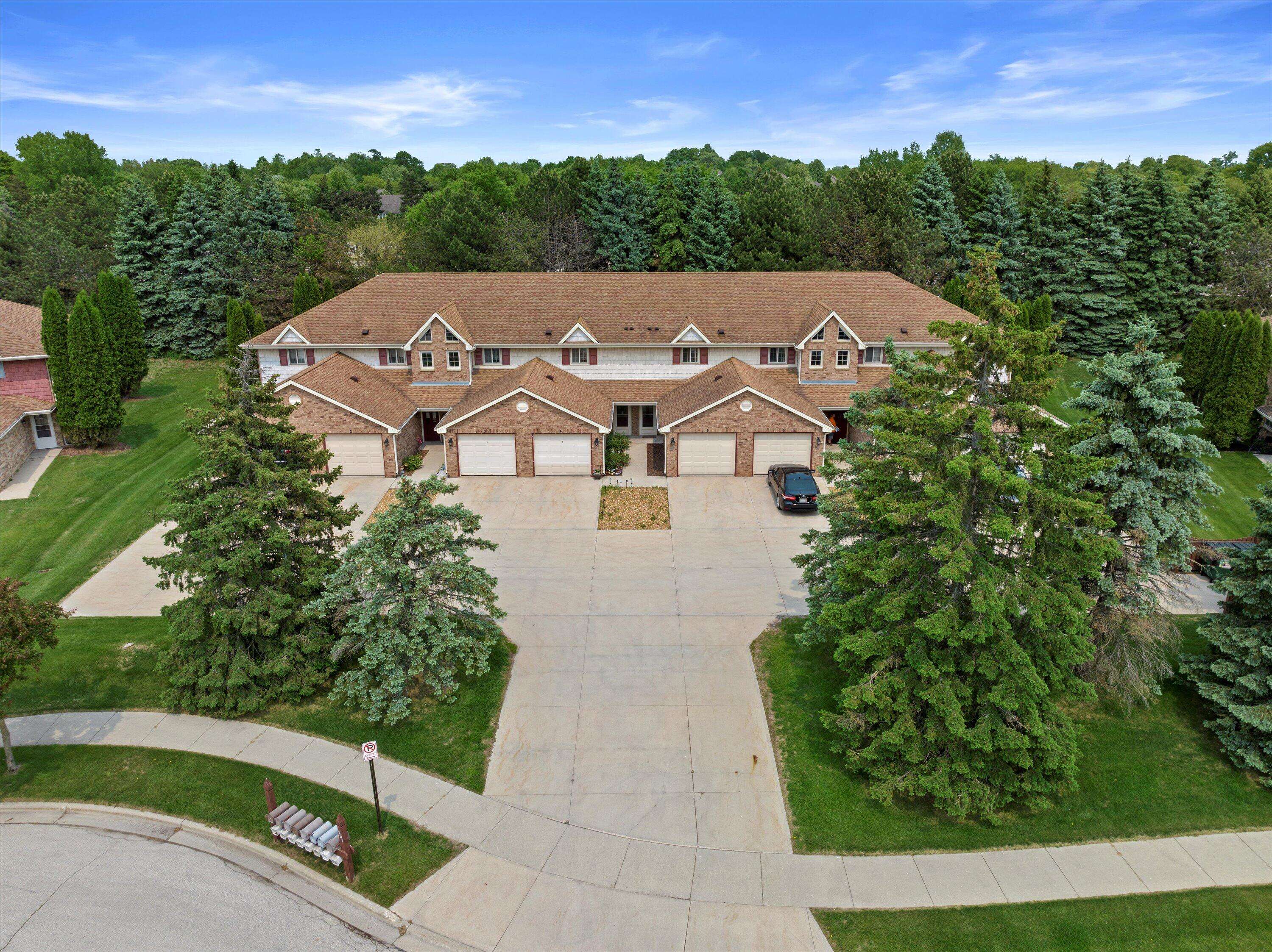 West Bend, WI 53095,1507 Clarence Ct Unit 5