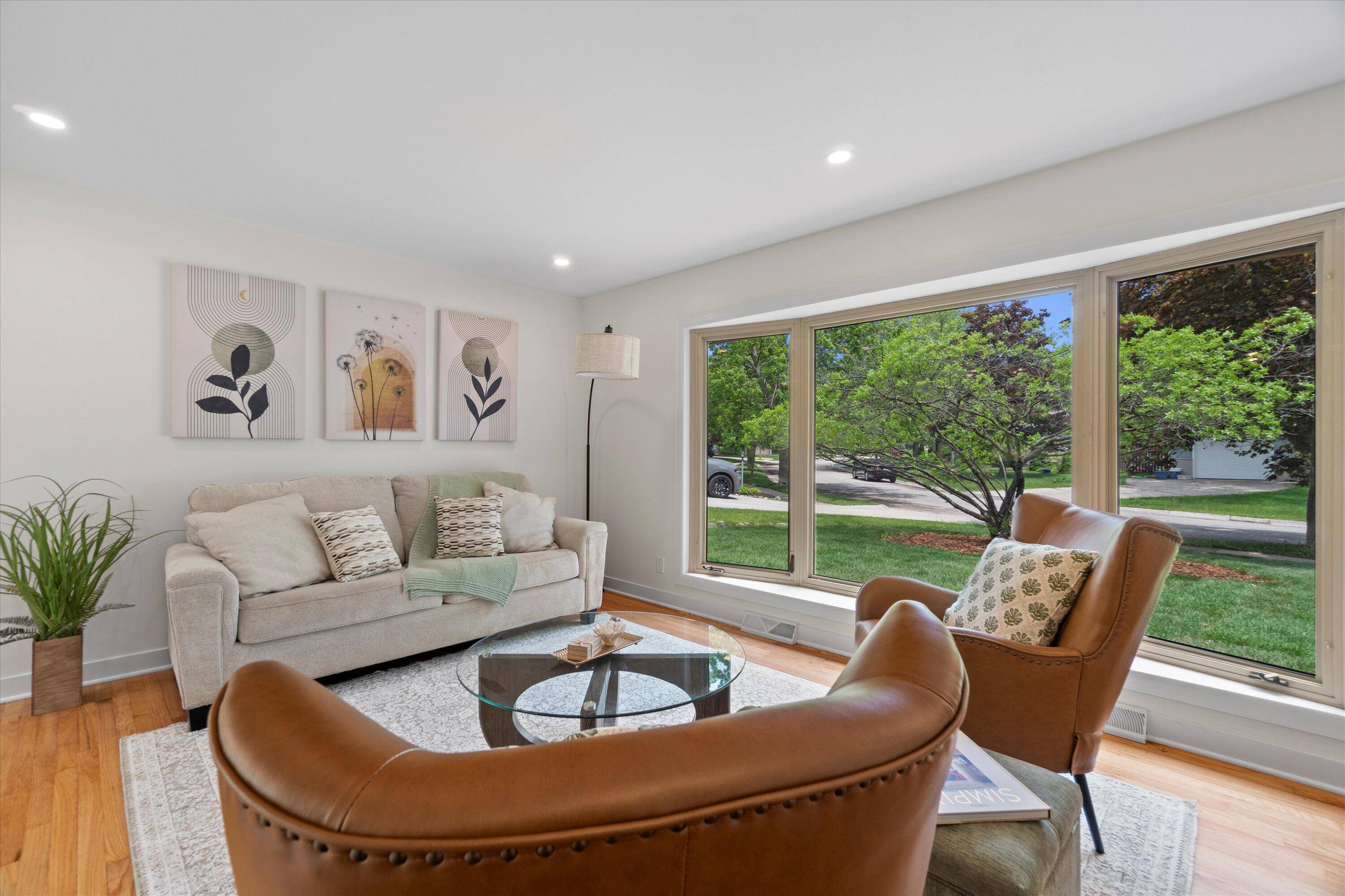 Greendale, WI 53129,5540 Leroy Ln