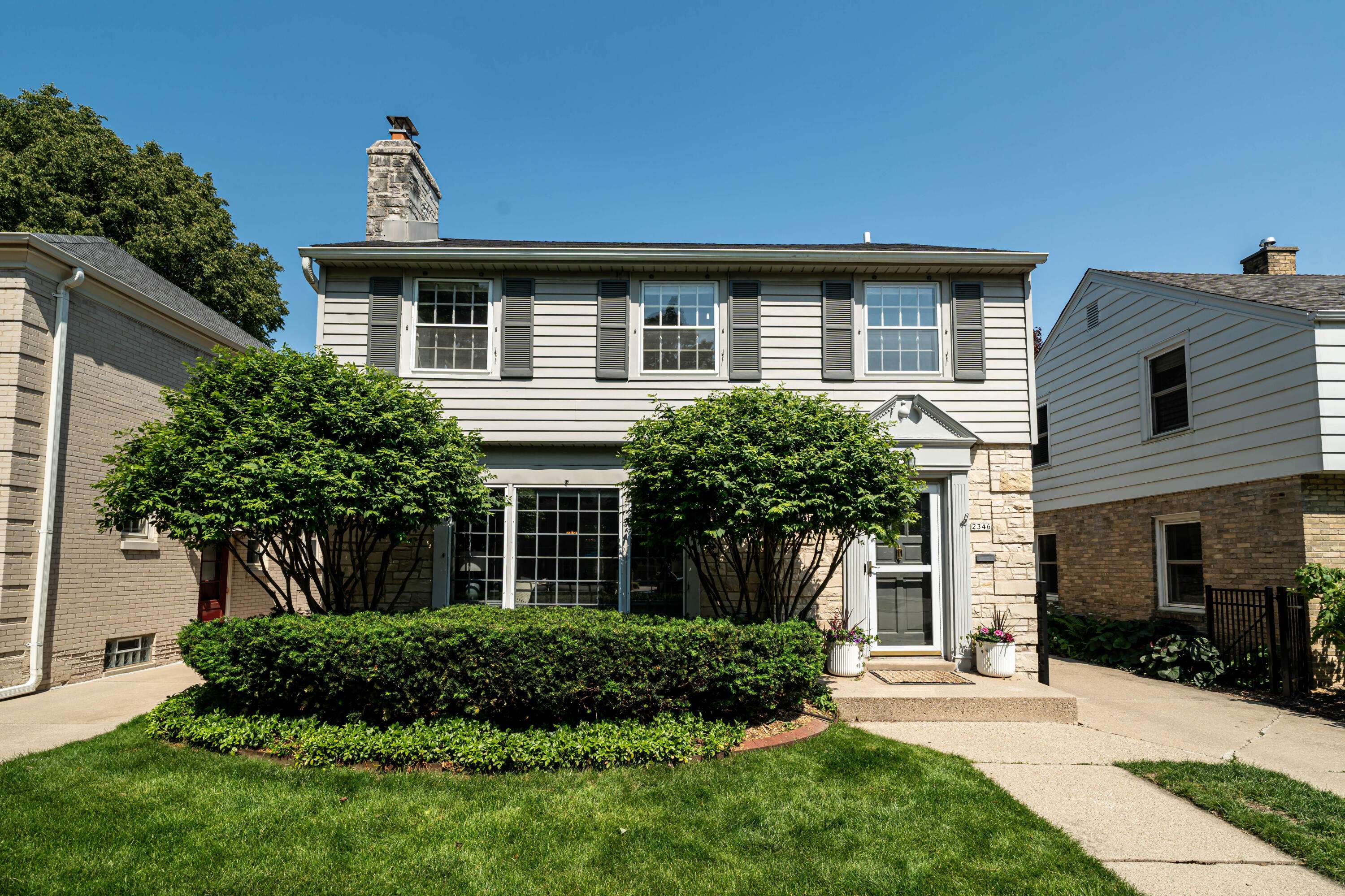 Wauwatosa, WI 53226,2346 N 90th St