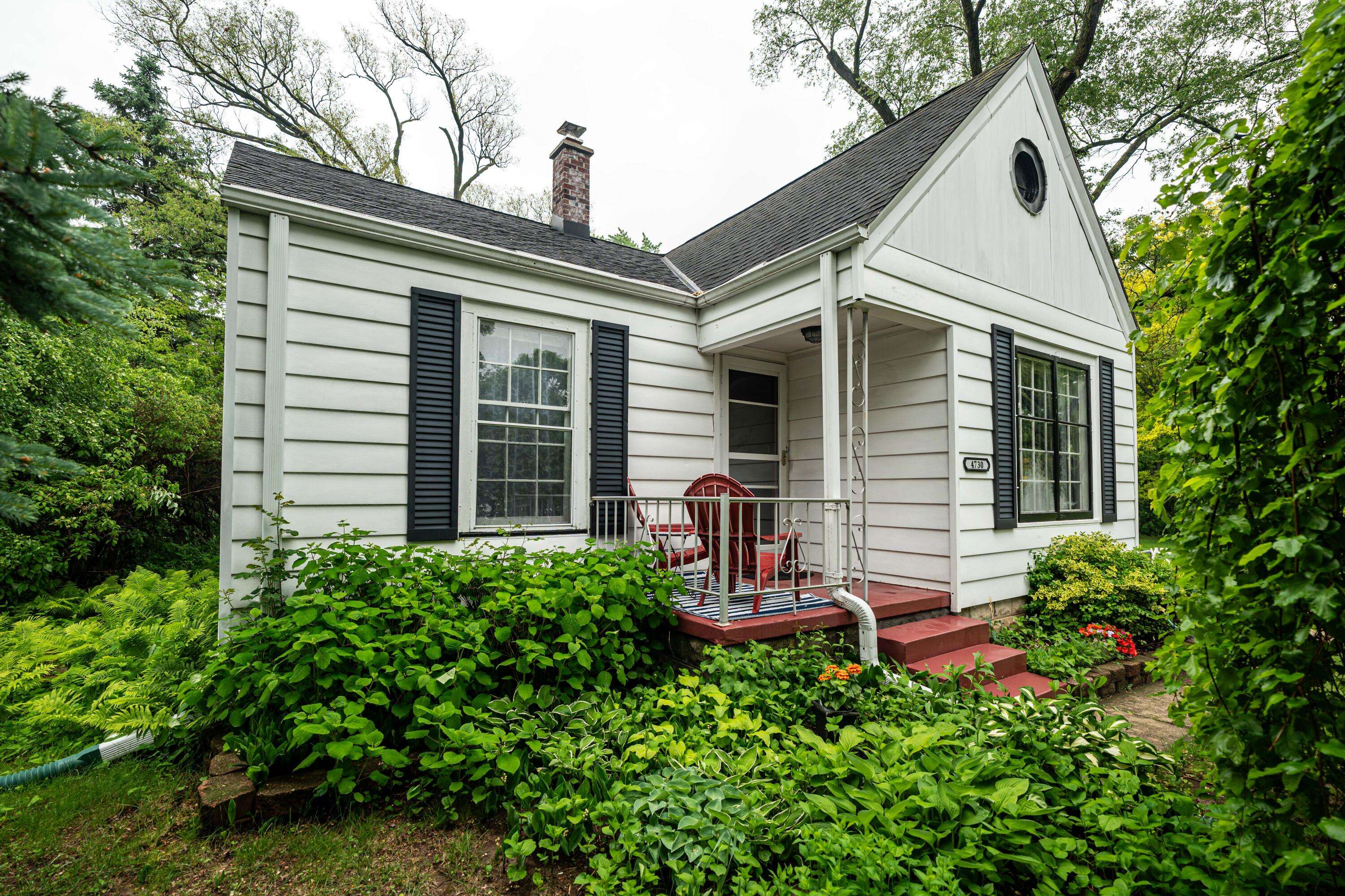 Wauwatosa, WI 53225,4730 N 106th St