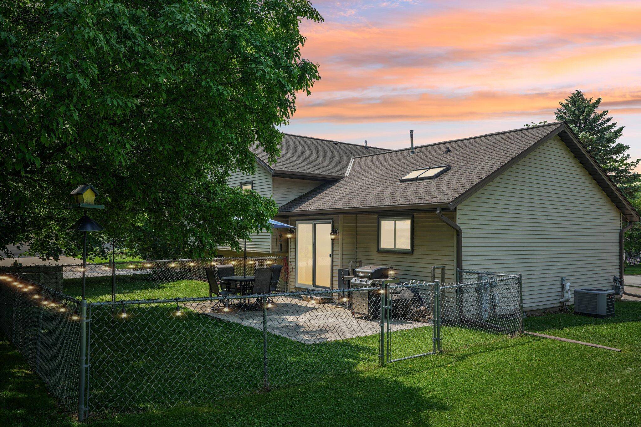 Slinger, WI 53086,434 Glen View Ct N