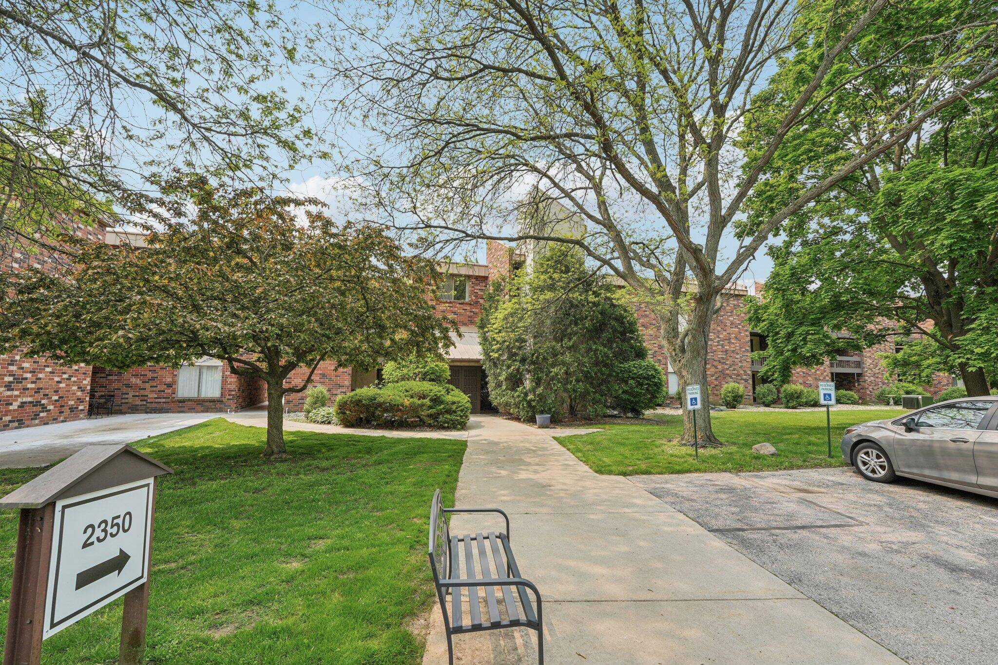 Glendale, WI 53209,2350 W Good Hope Rd Unit 156