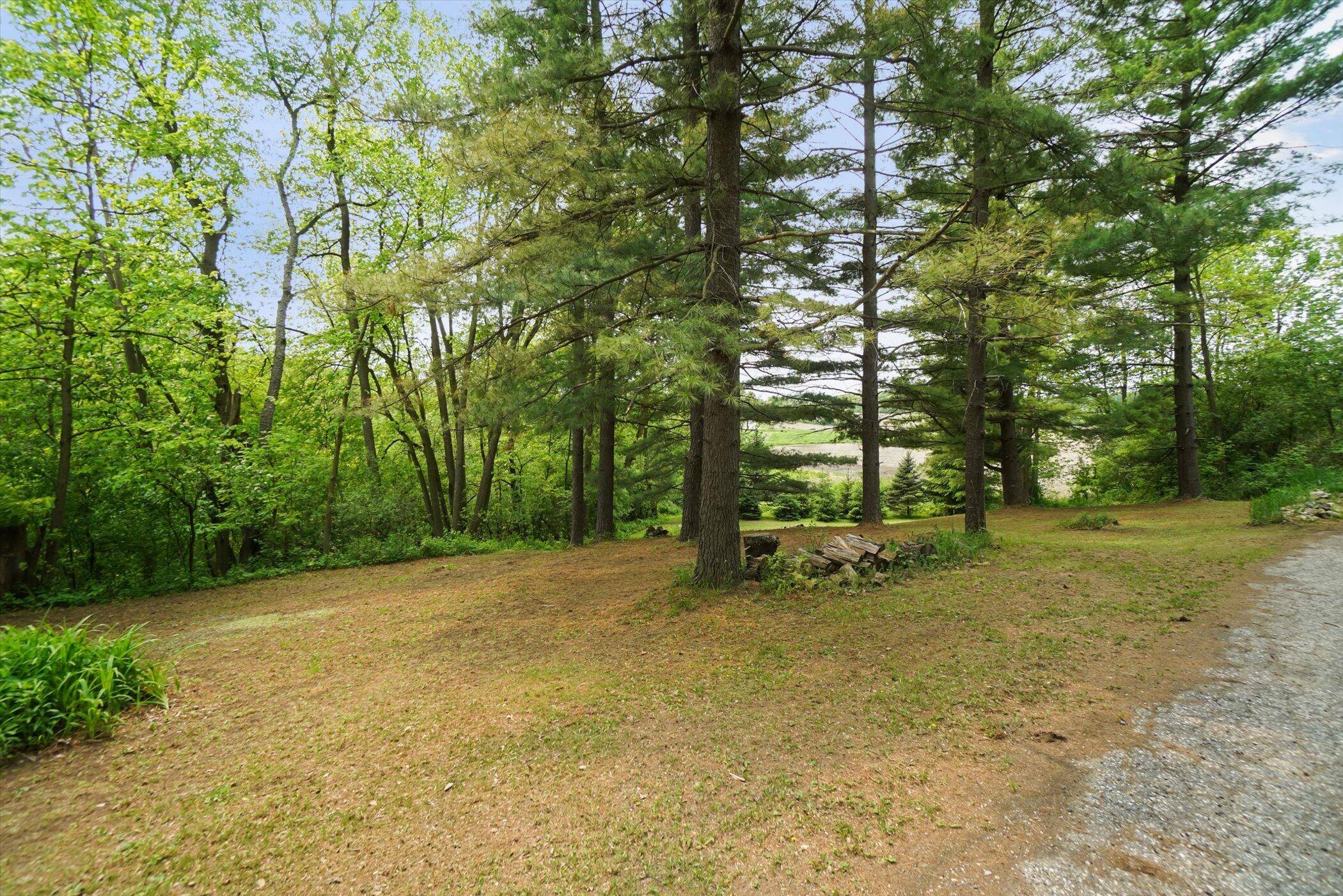 Slinger, WI 53086,550 Howard Ave