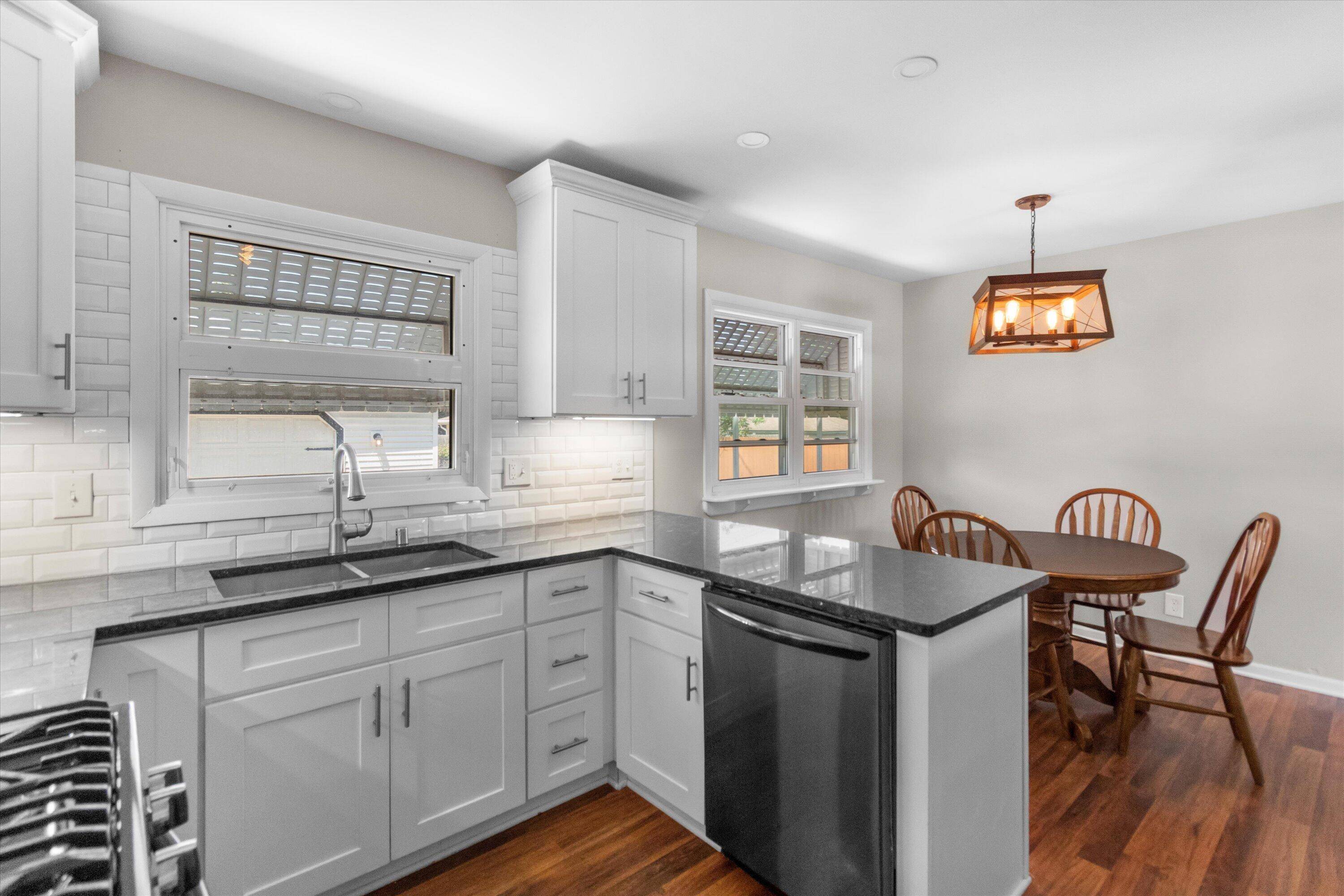 Greenfield, WI 53228,4255 S 91st St