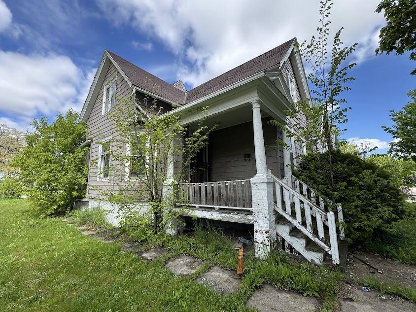 Milwaukee, WI 53212,2863 N Dr William Finlayson St