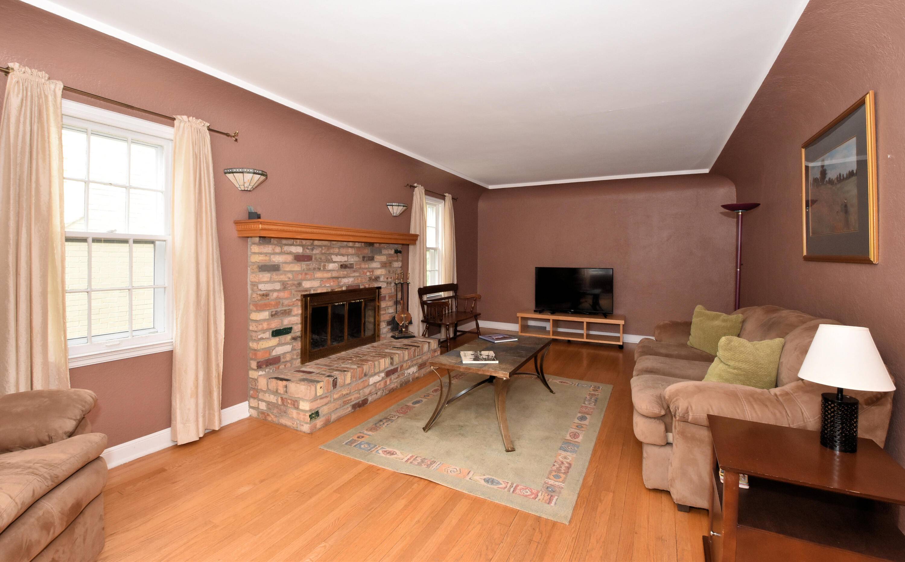 Greenfield, WI 53219,3330 S 47th St