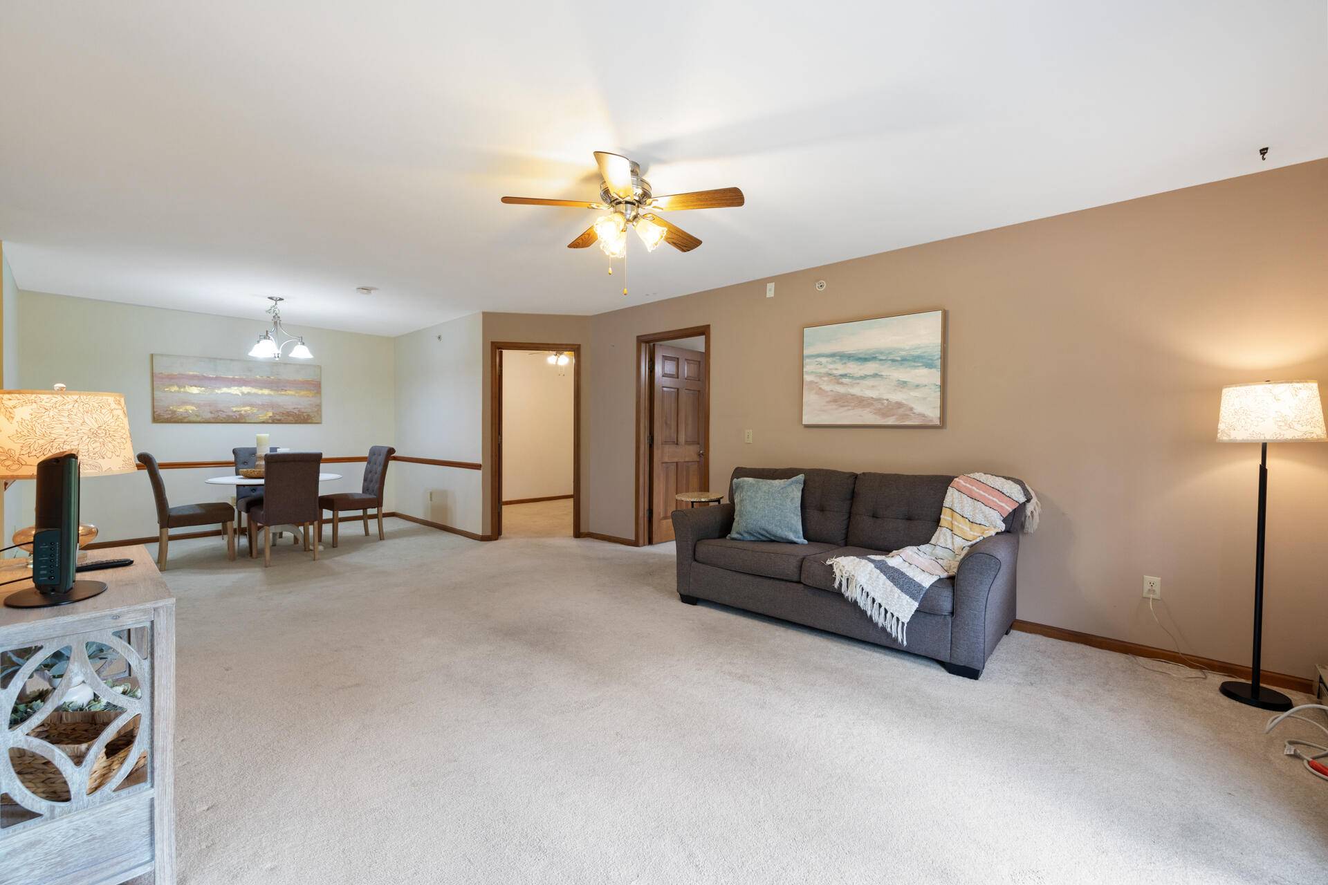 West Bend, WI 53090,530 N Silverbrook Dr Unit 121