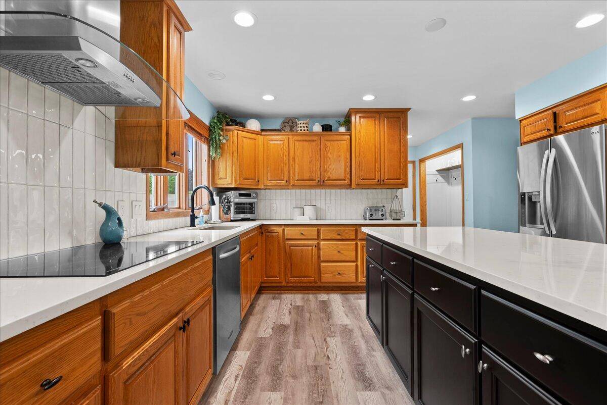 Sheboygan, WI 53083,1558 Golf View Dr W