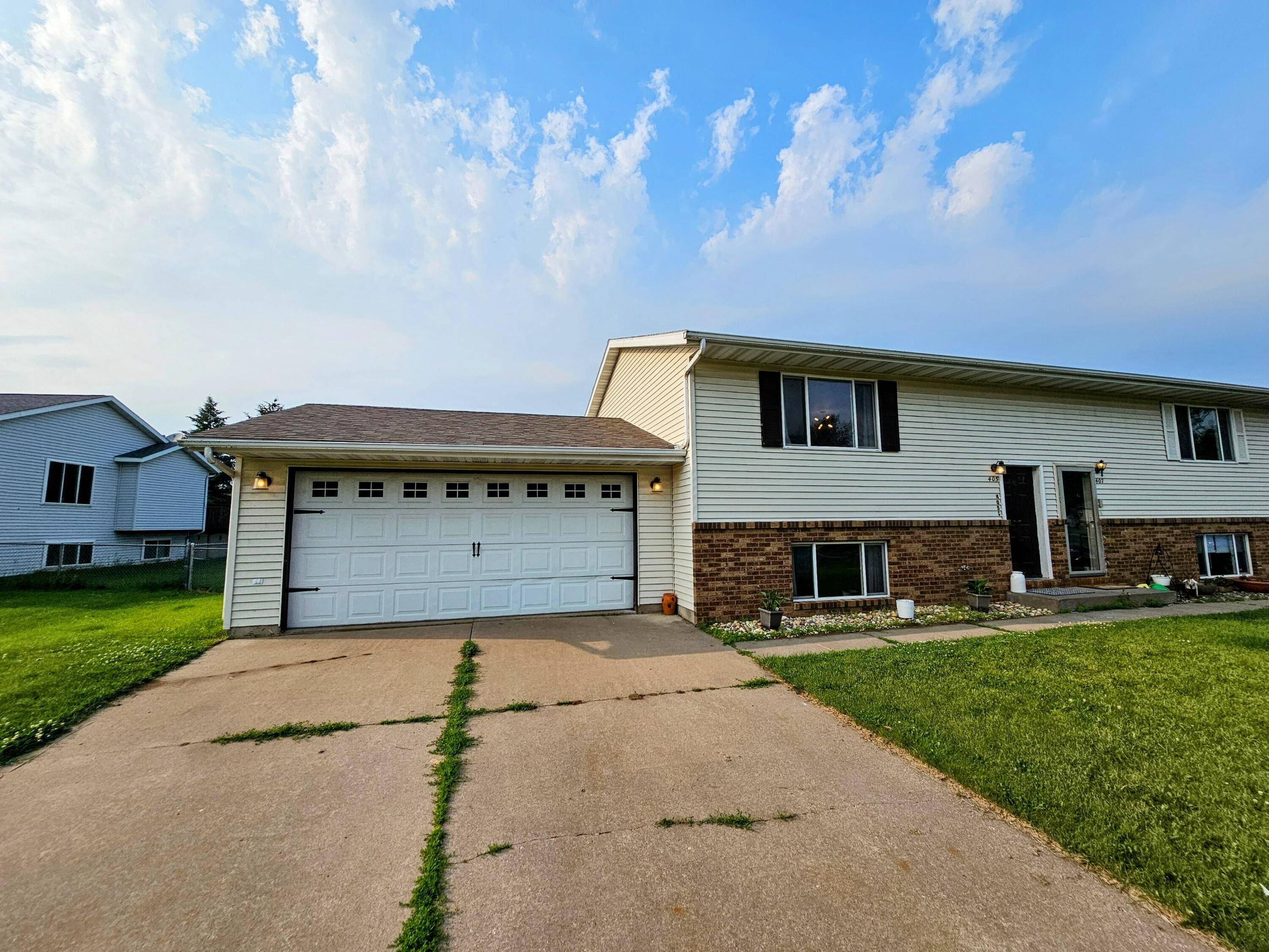 Holmen, WI 54636,405 Cedar Bird Ln