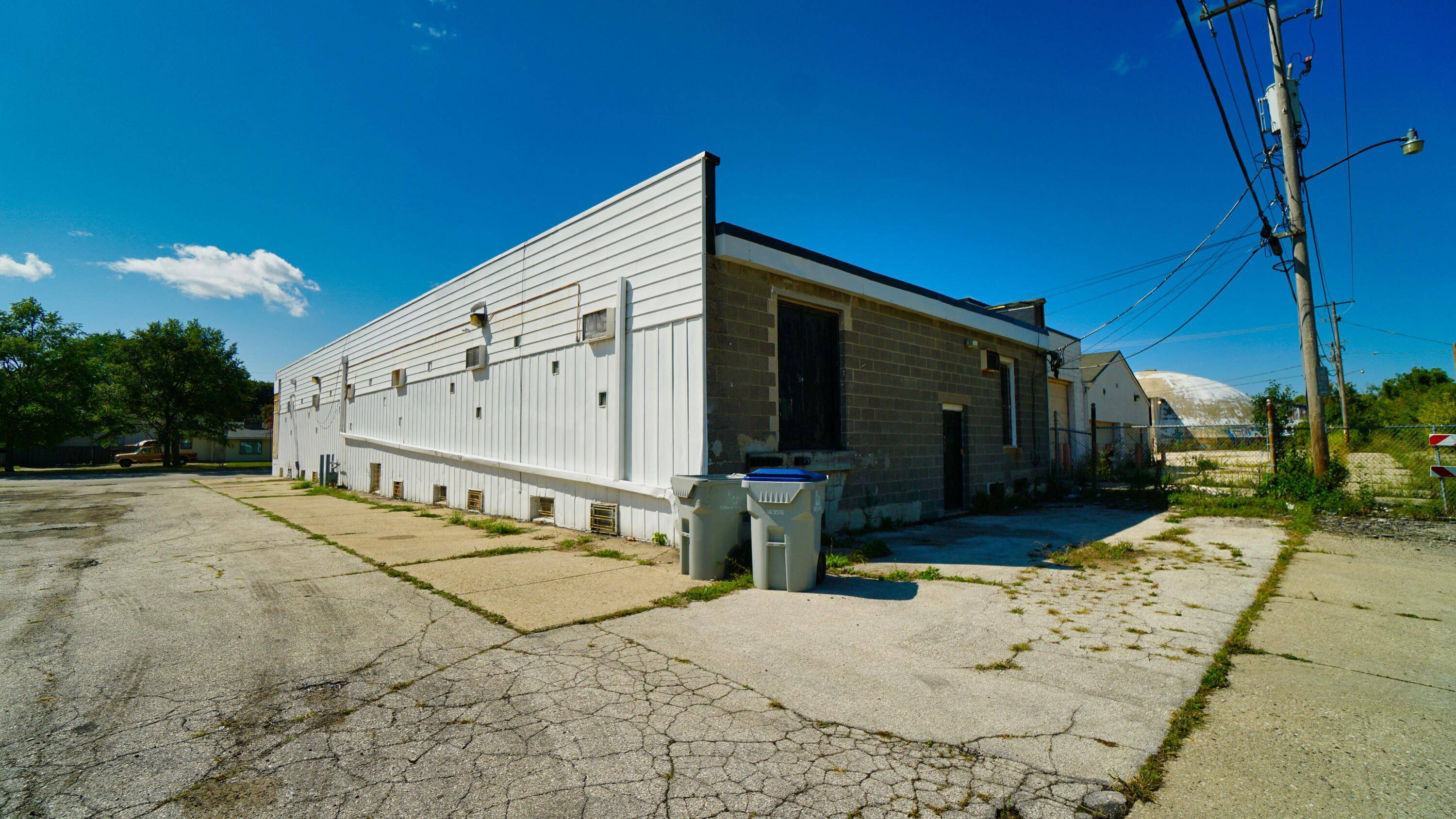 Milwaukee, WI 53218,7212 W Fond Du Lac Ave