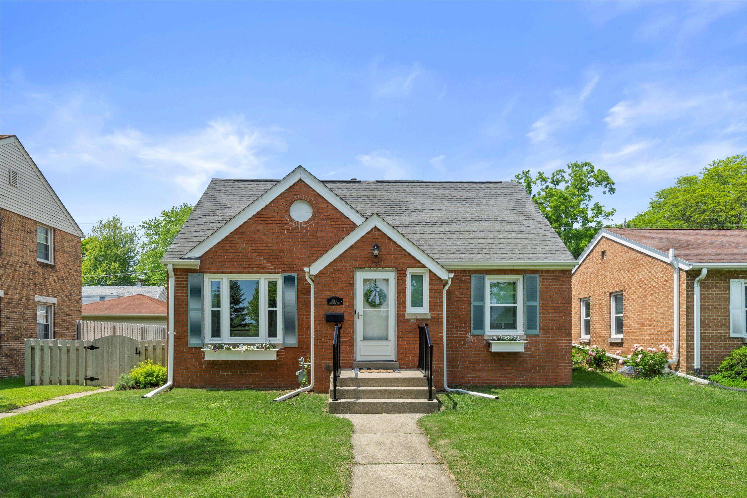 Wauwatosa, WI 53213,155 Glenview Ave