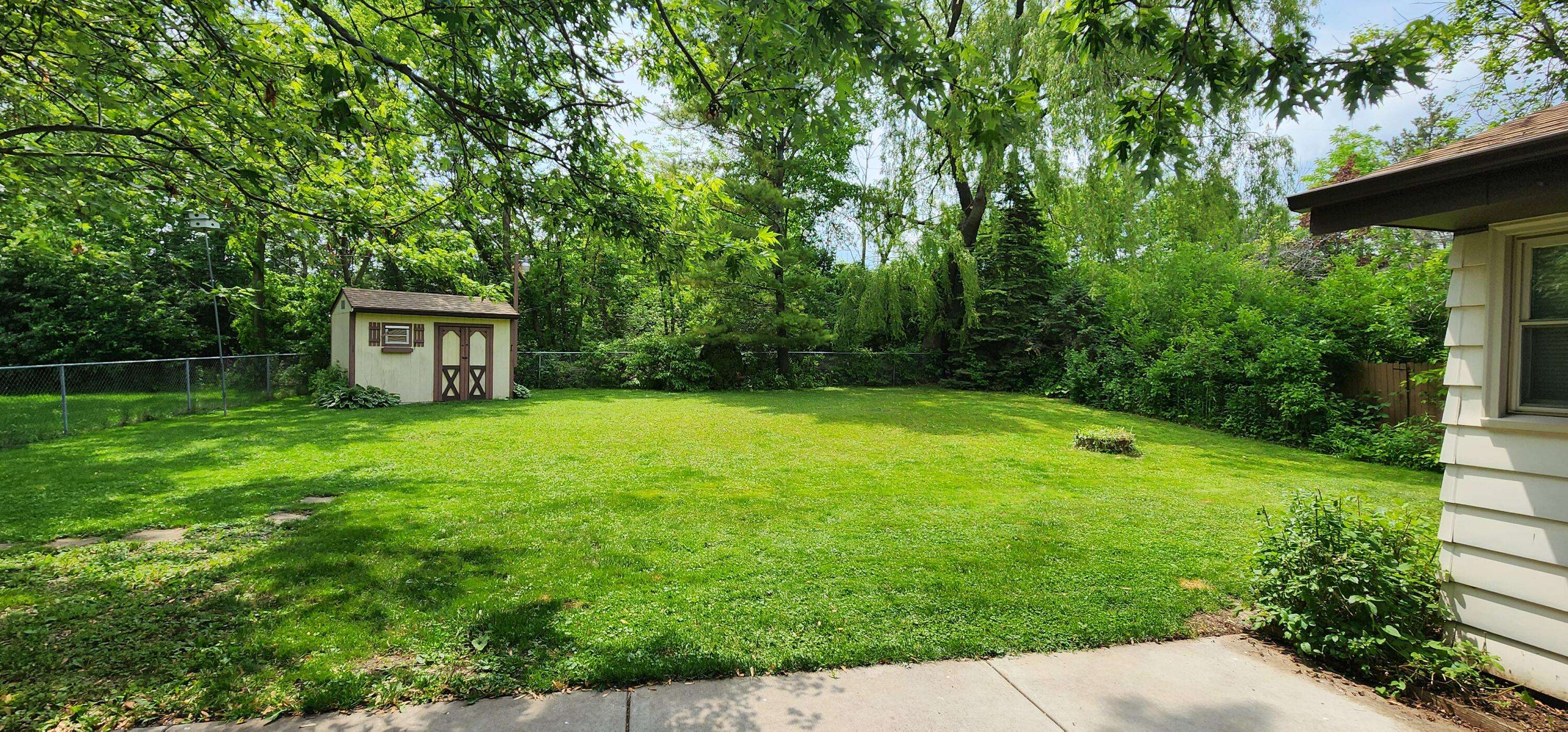 Oak Creek, WI 53154,7715 S Manitowoc Ave