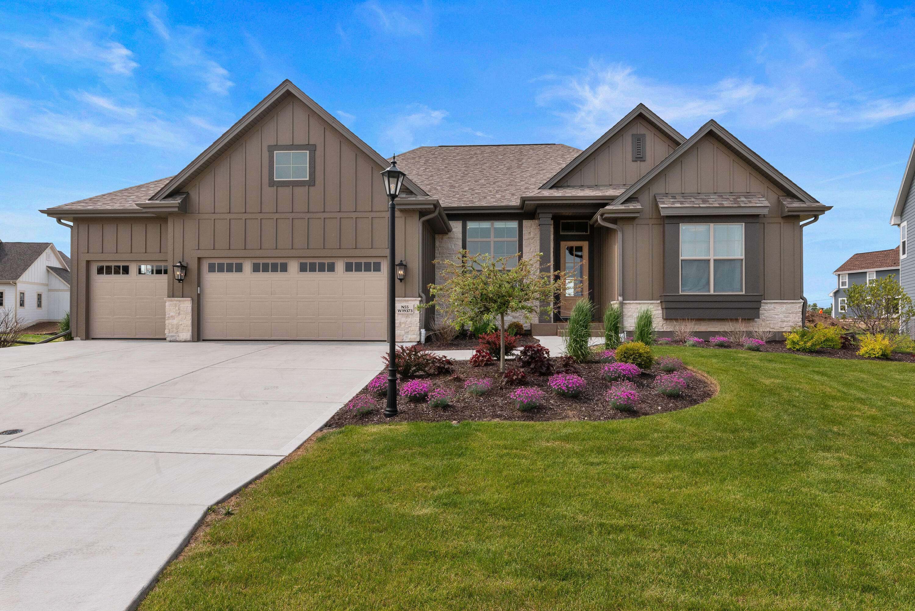 Menomonee Falls, WI 53051,N55W19373 Red Crown Ln