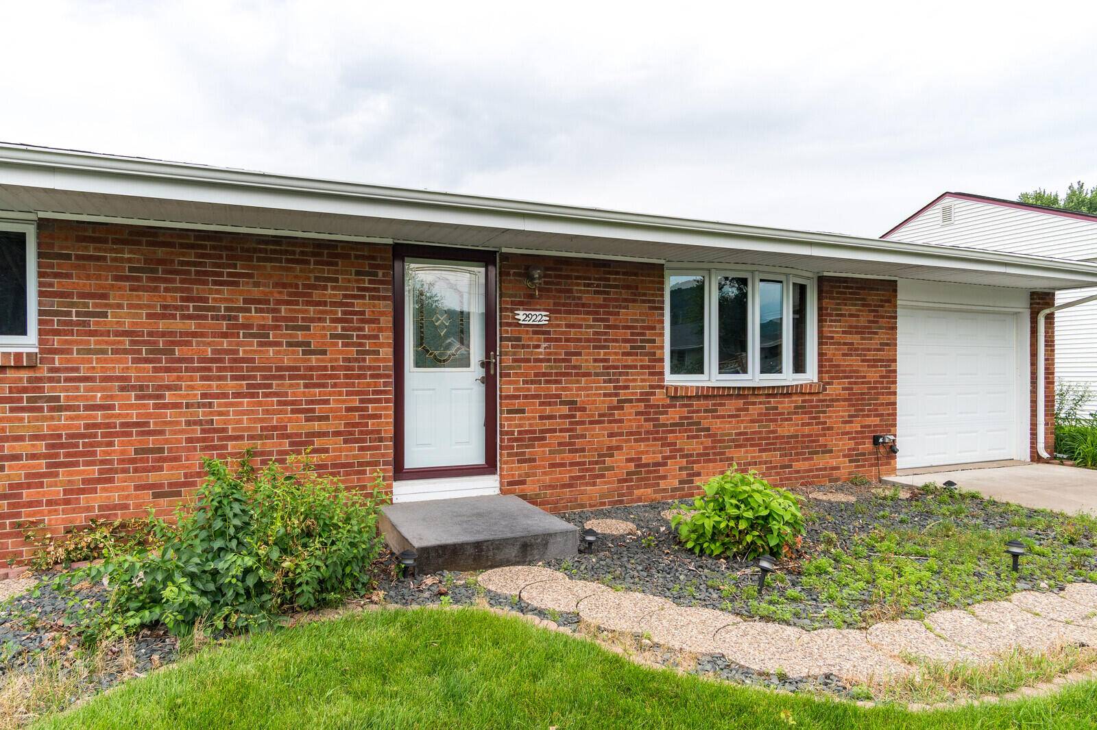 La Crosse, WI 54601,2922 31st St S