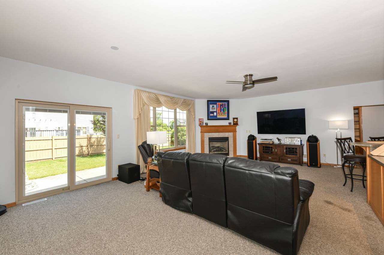 Elkhorn, WI 53121,834 N Kelly Ln