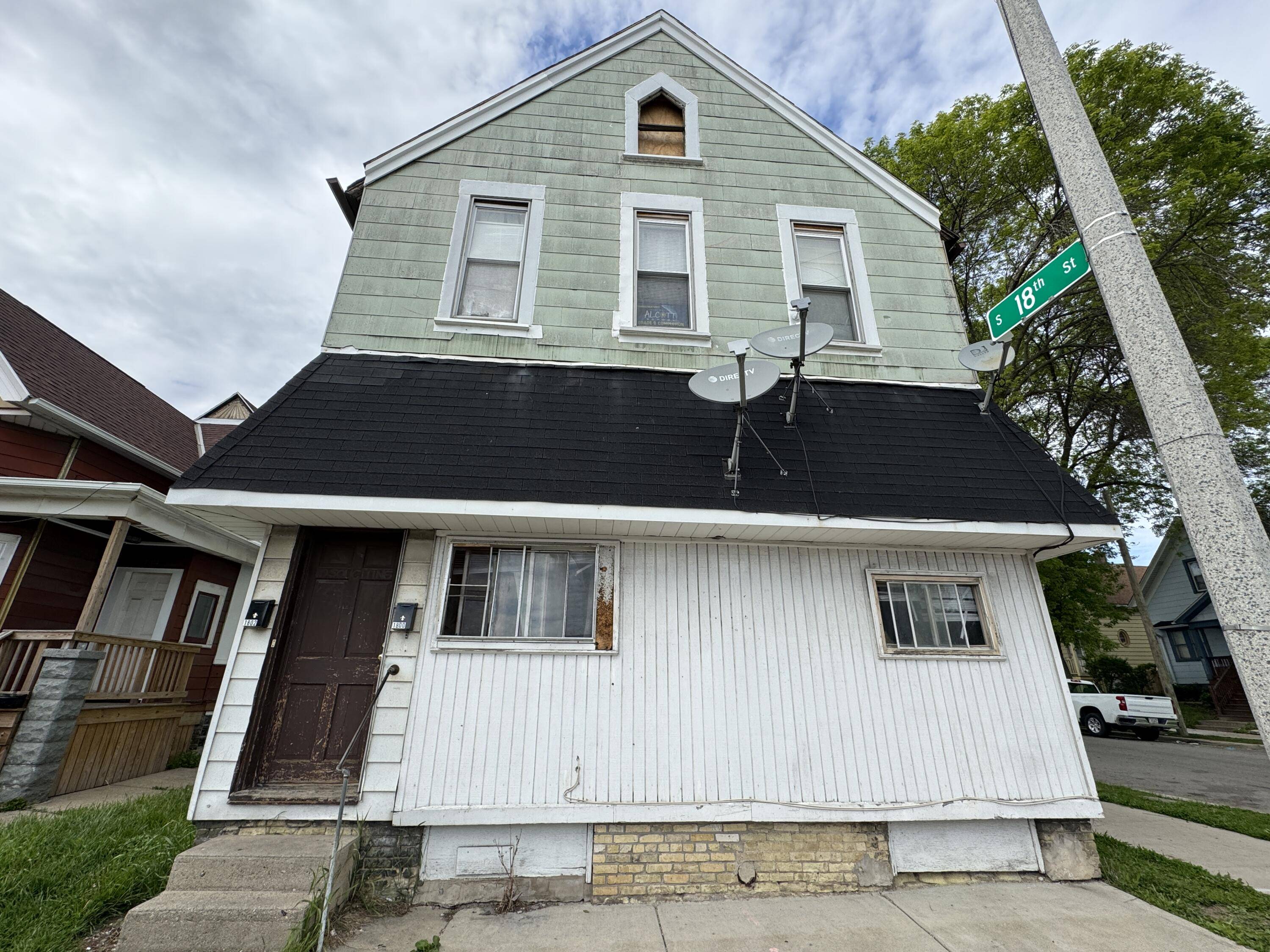 Milwaukee, WI 53204,1800 W Greenfield Ave