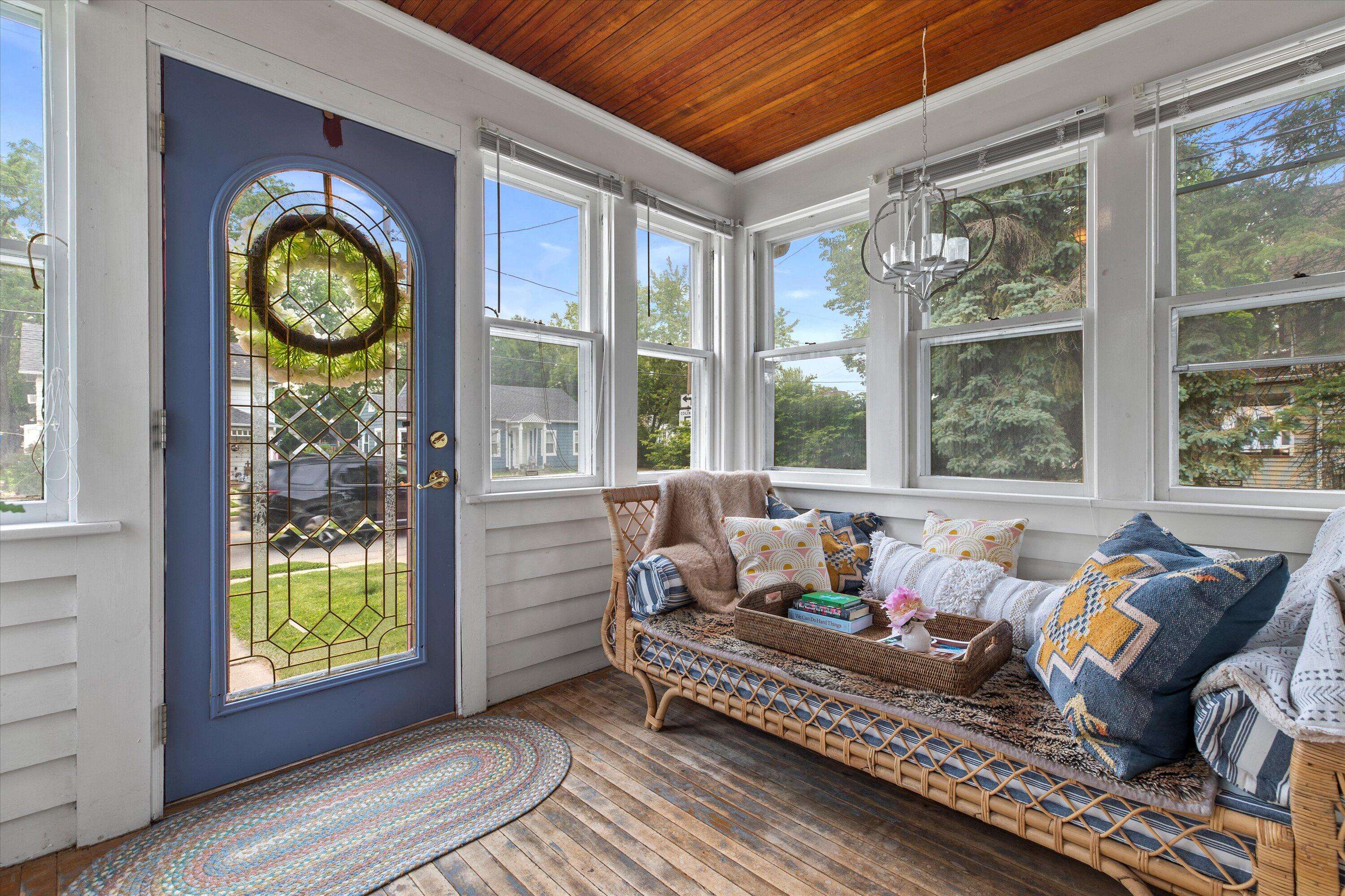 Hartland, WI 53029,128 Maple Ave