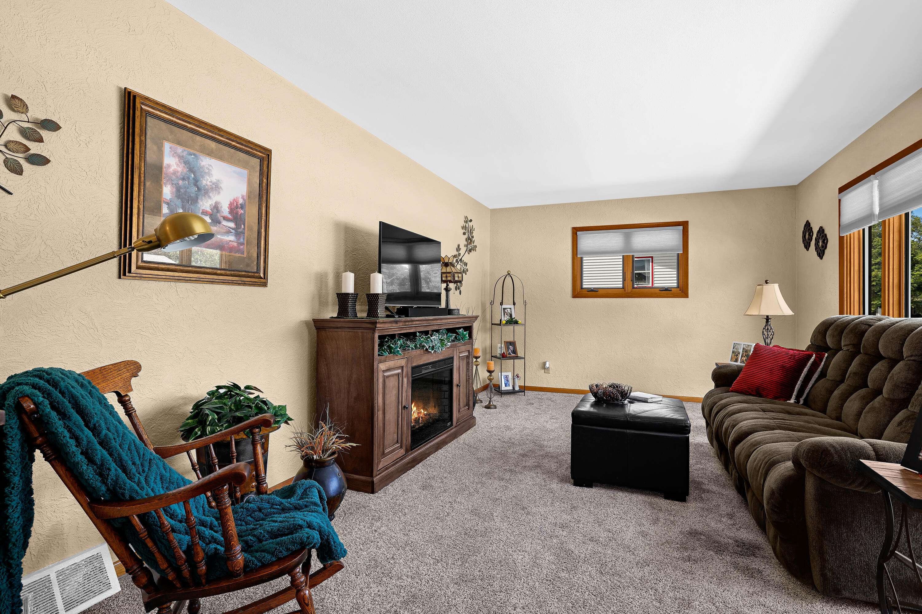 Onalaska, WI 54650,533 Sand Lake Rd
