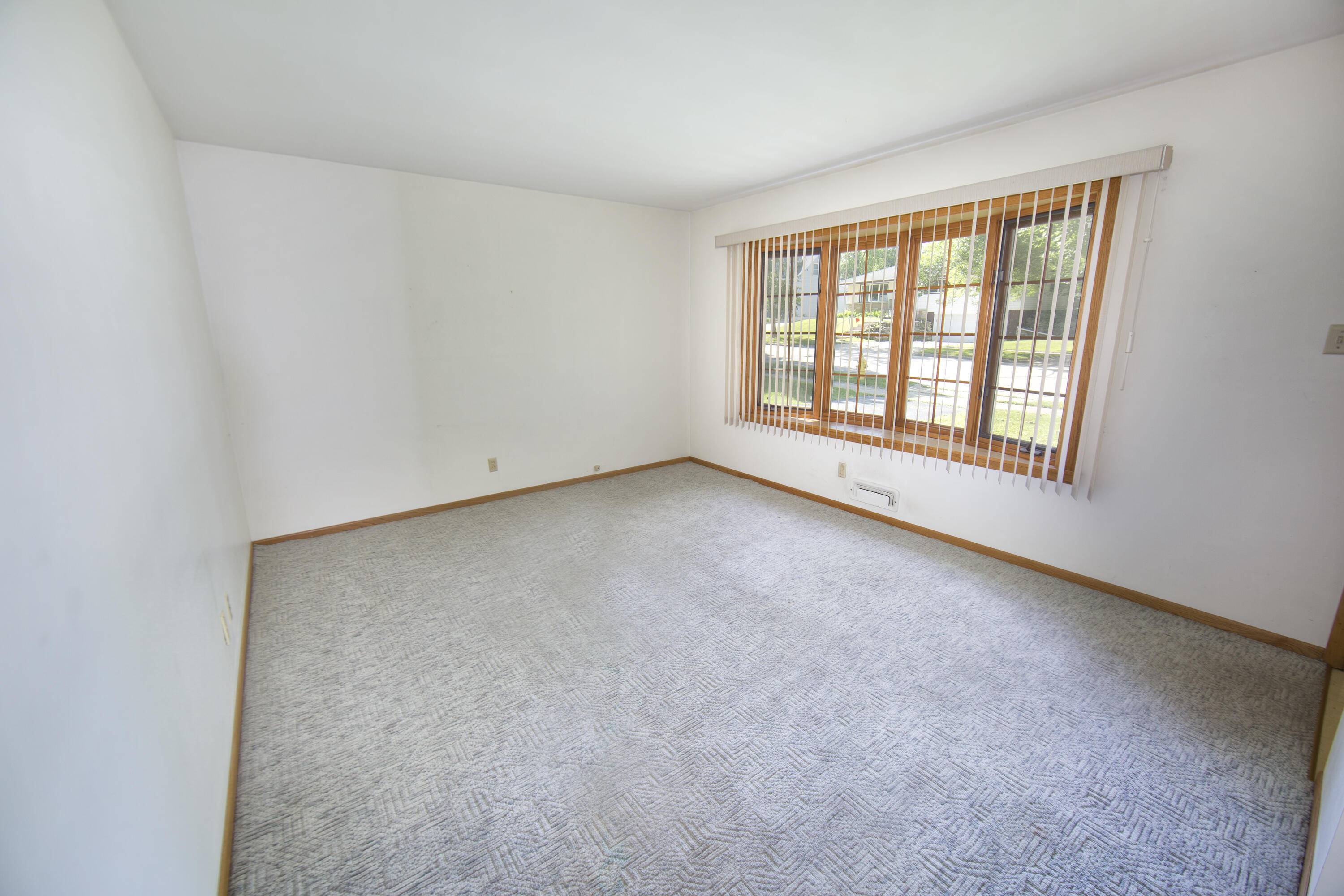 Waukesha, WI 53188,1434 Aldoro Dr