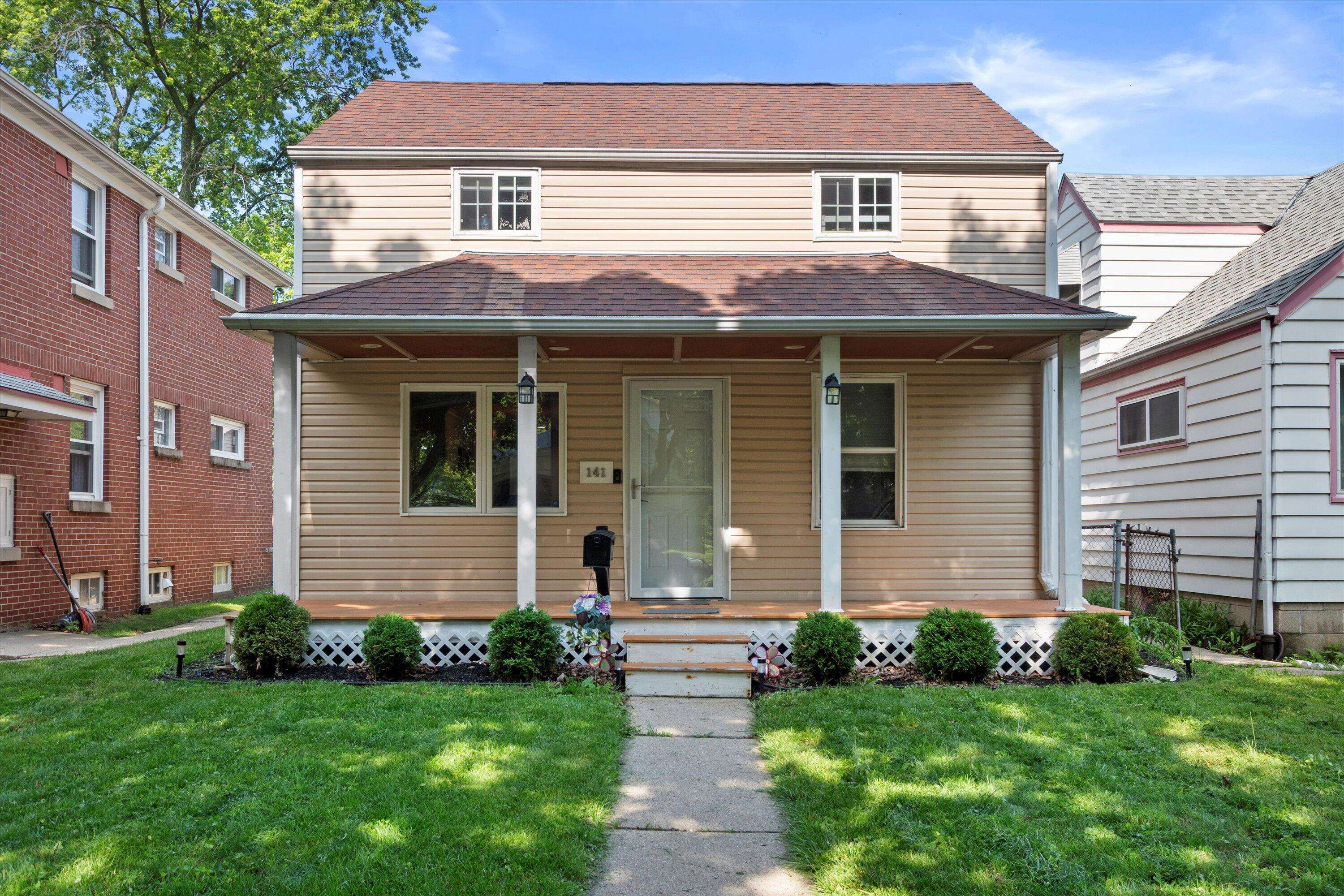 Milwaukee, WI 53214,141 S 75th St